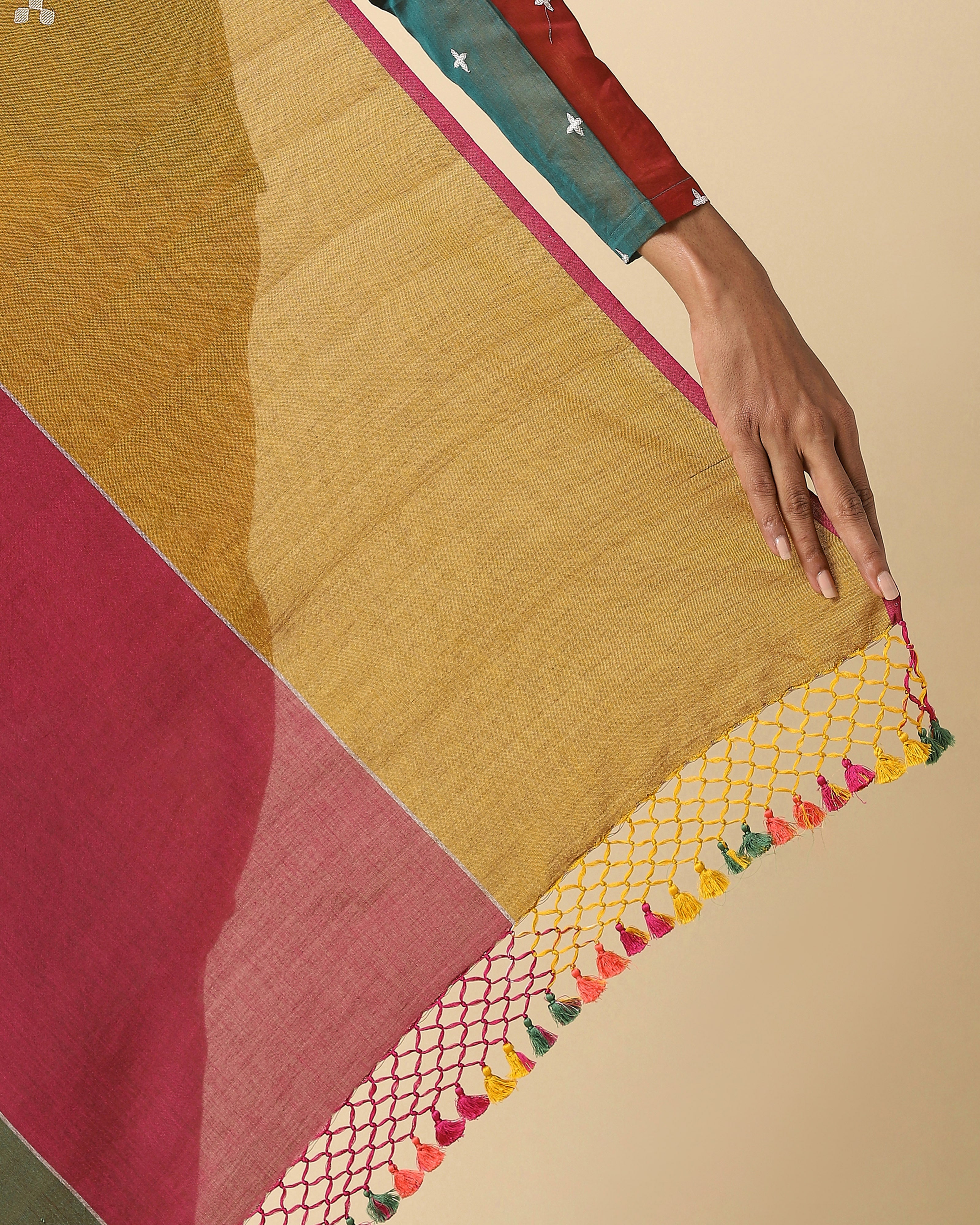 Reina Bhujodi Extra Weft Cotton Saree