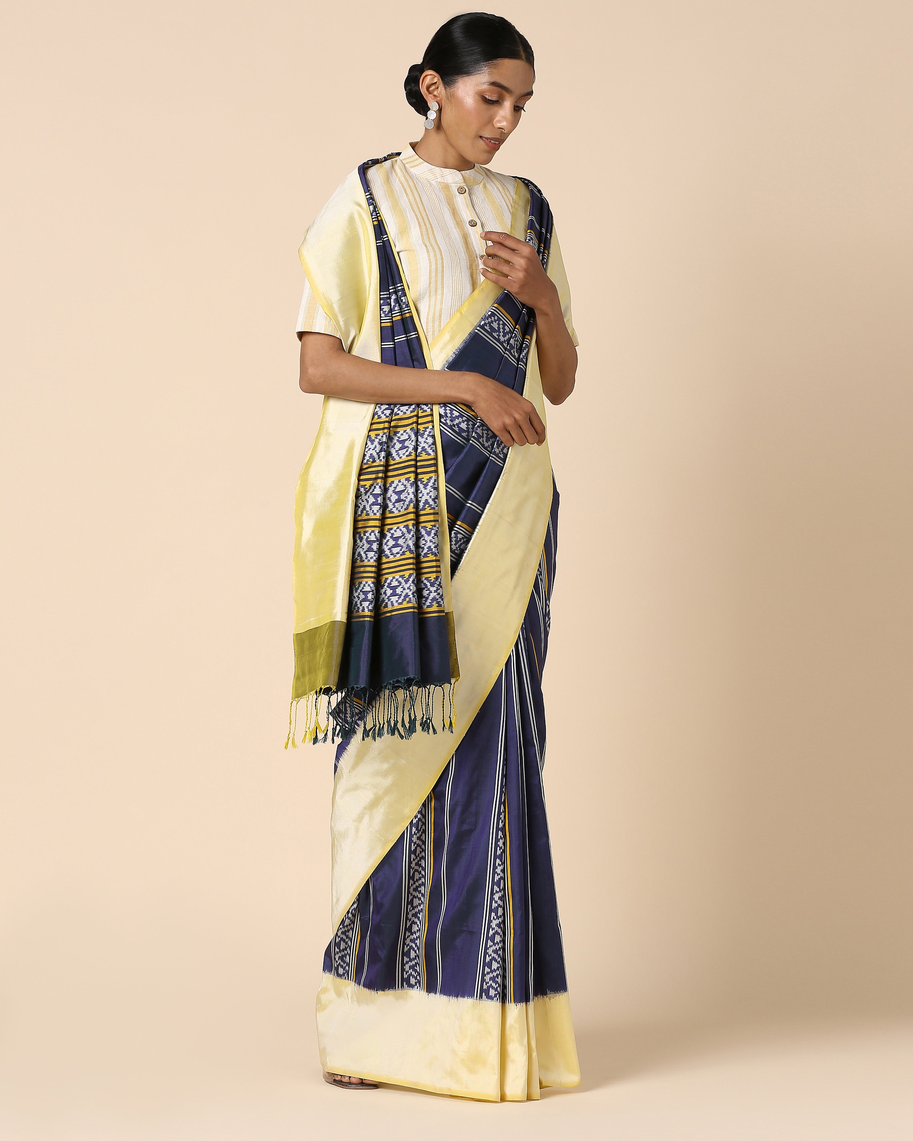Ezri Pochampally Weft Ikat Silk Saree