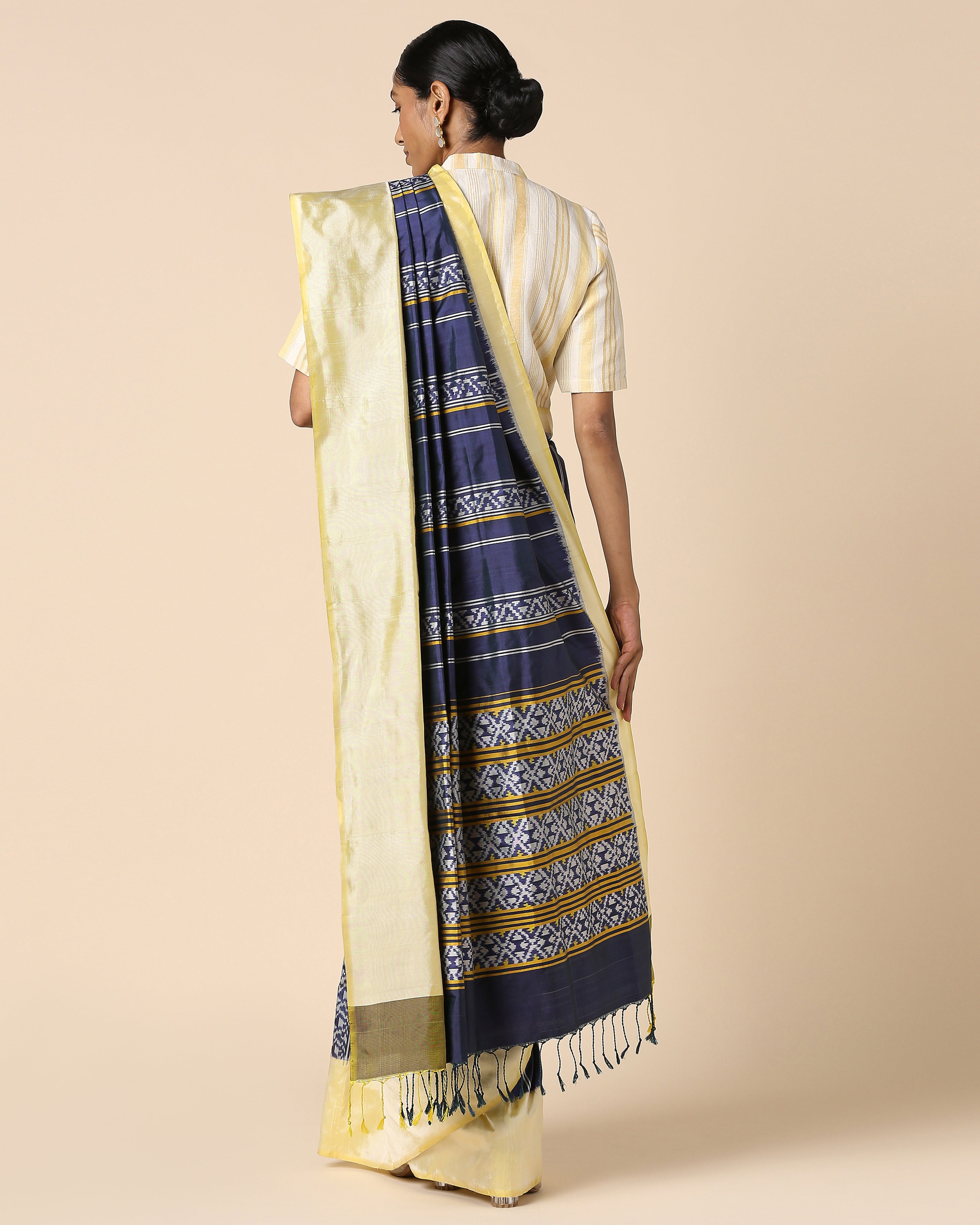 Ezri Pochampally Weft Ikat Silk Saree