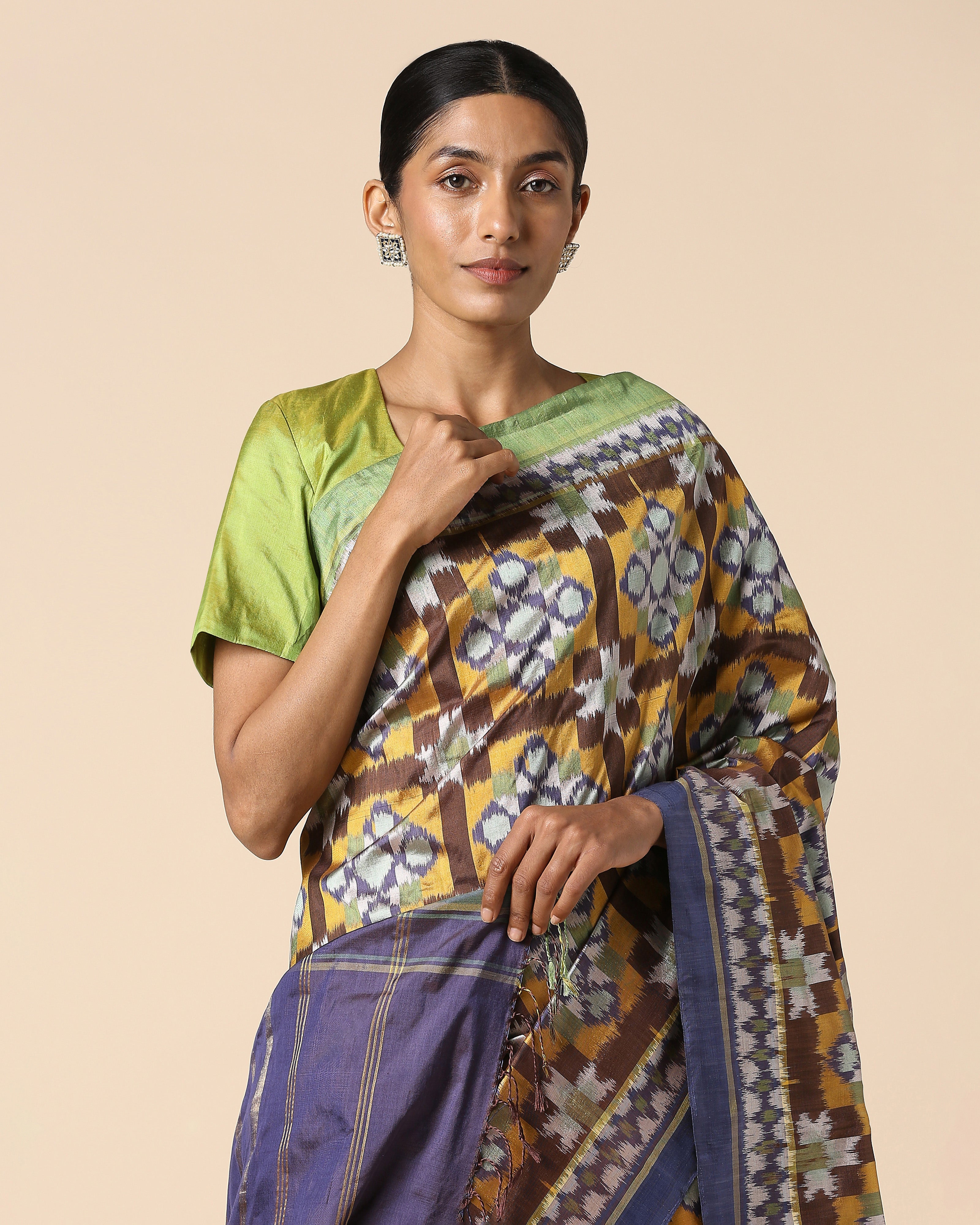 Anayra Pochampally Weft Ikat Silk Saree