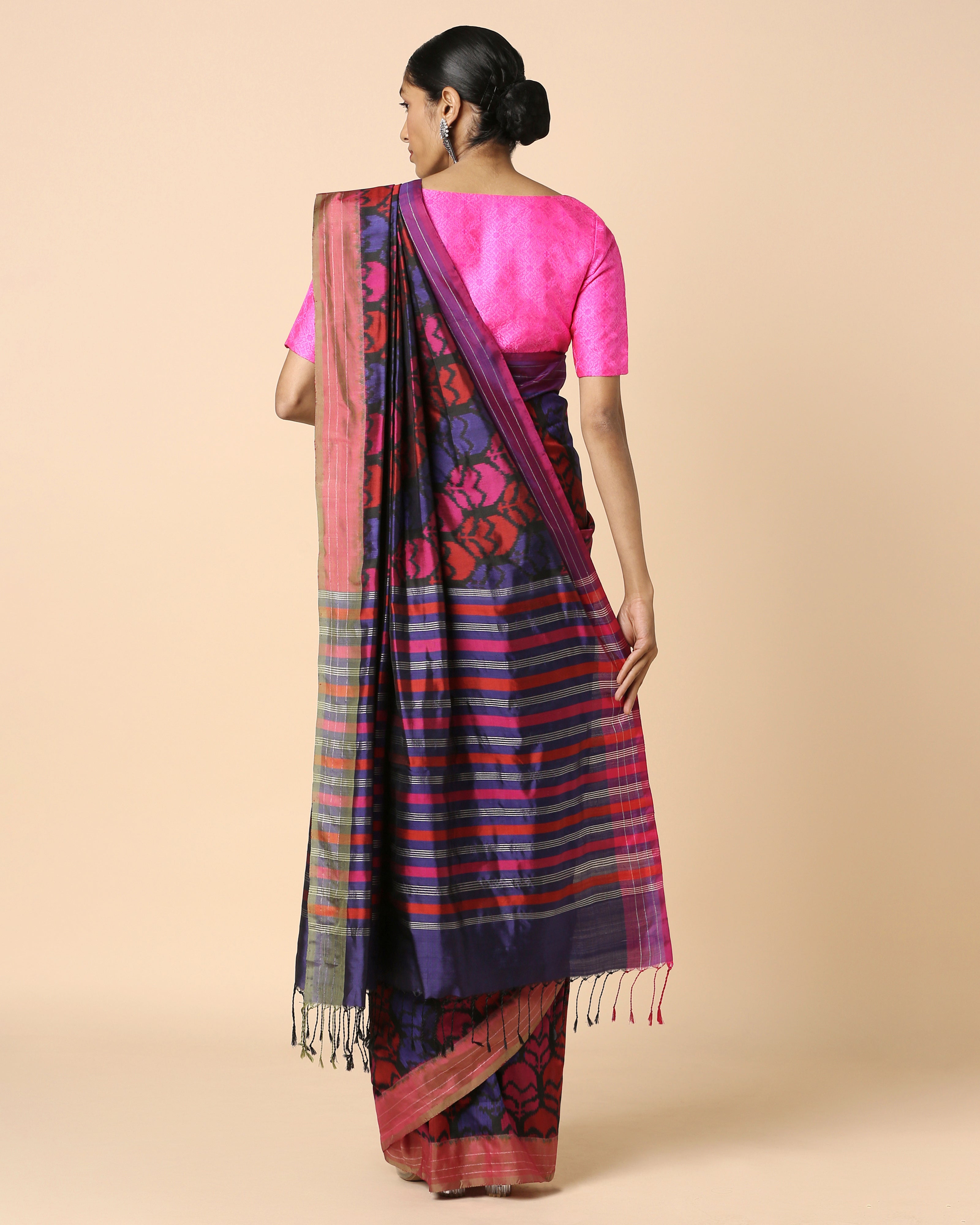 Thiya Pochampally Weft Ikat Silk Saree