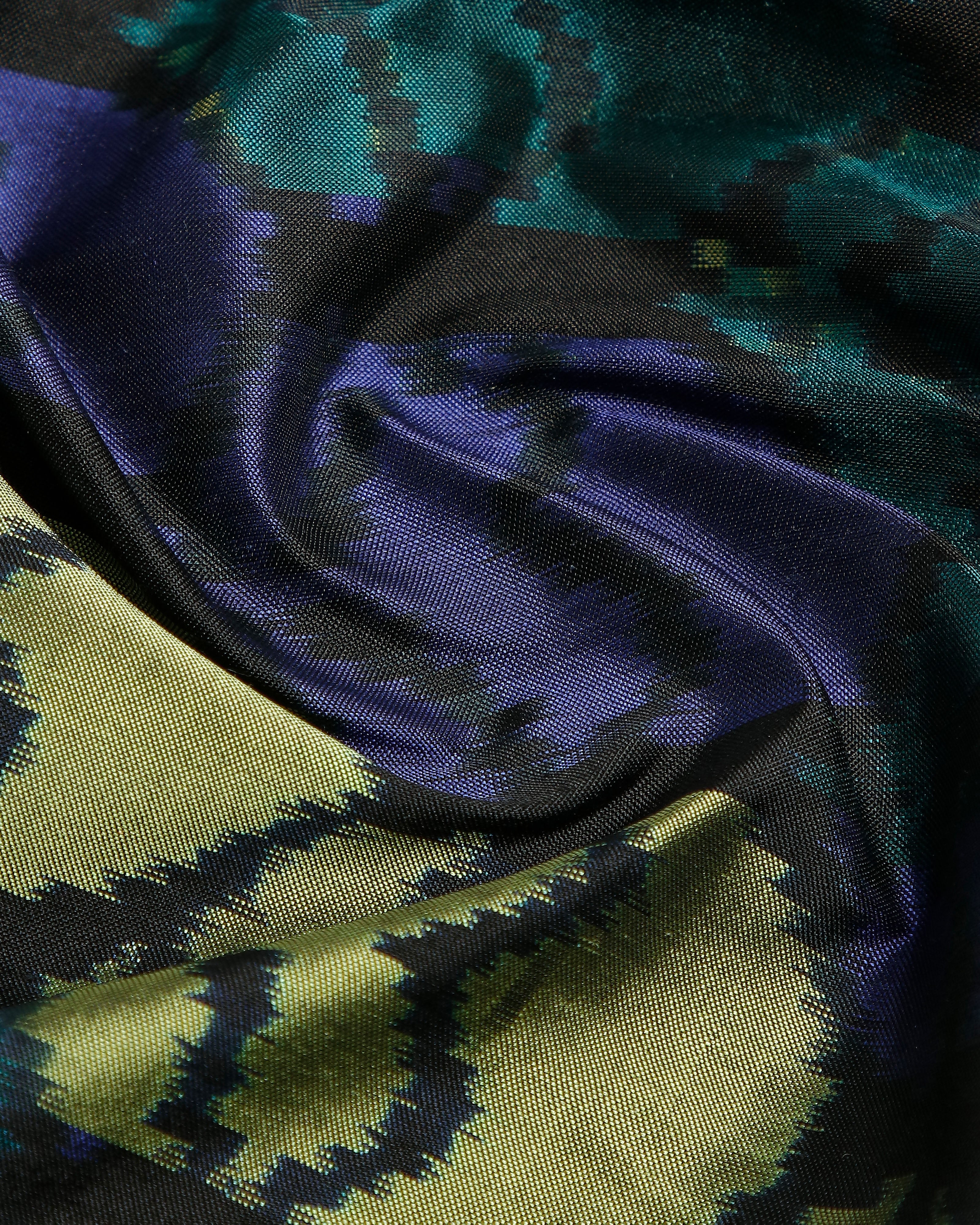 Thiya Pochampally Weft Ikat Silk Saree