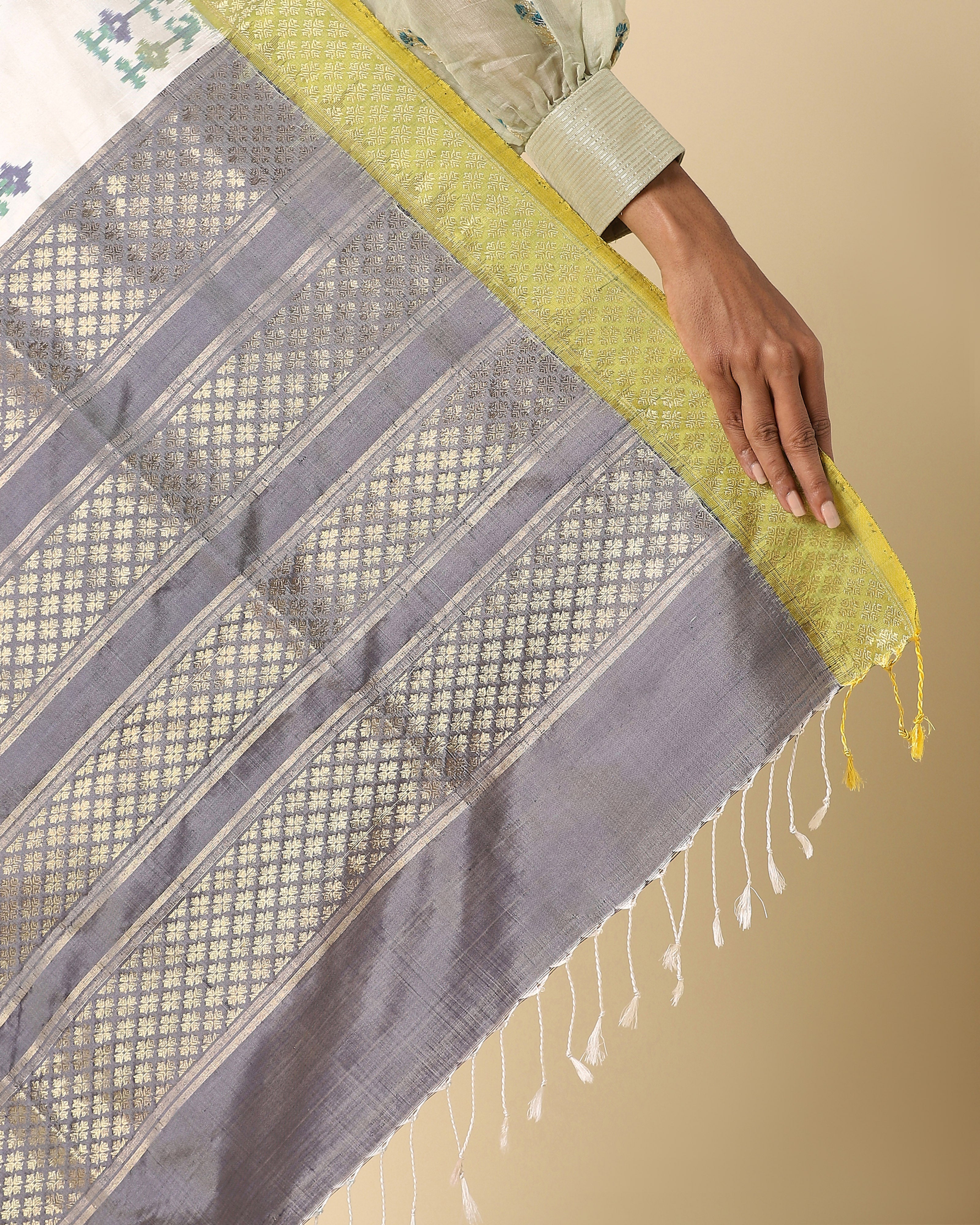 Navika Pochampally Weft Ikat Silk Saree