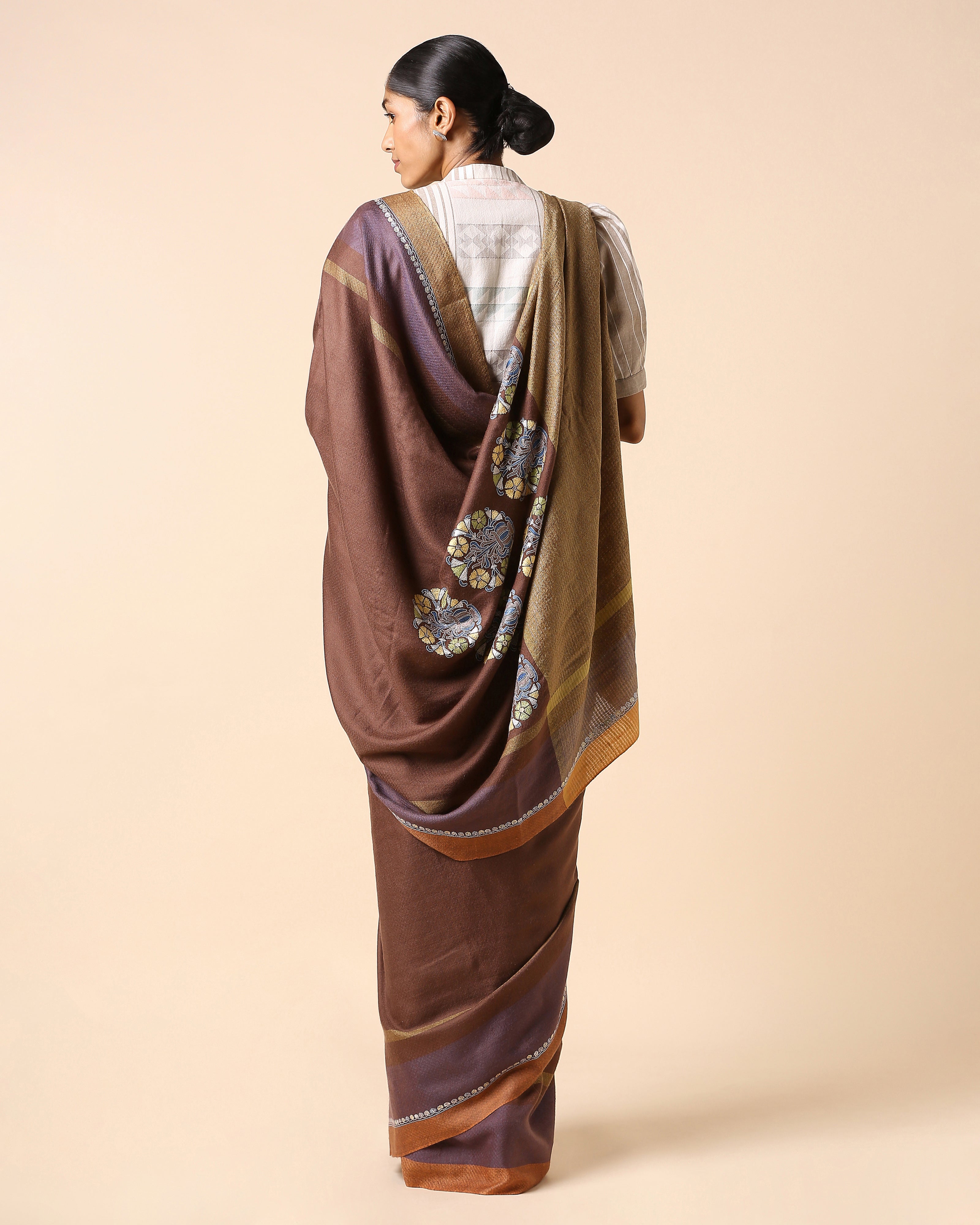 Ishya Kashmir Sozni Embroidery Pashmina Saree