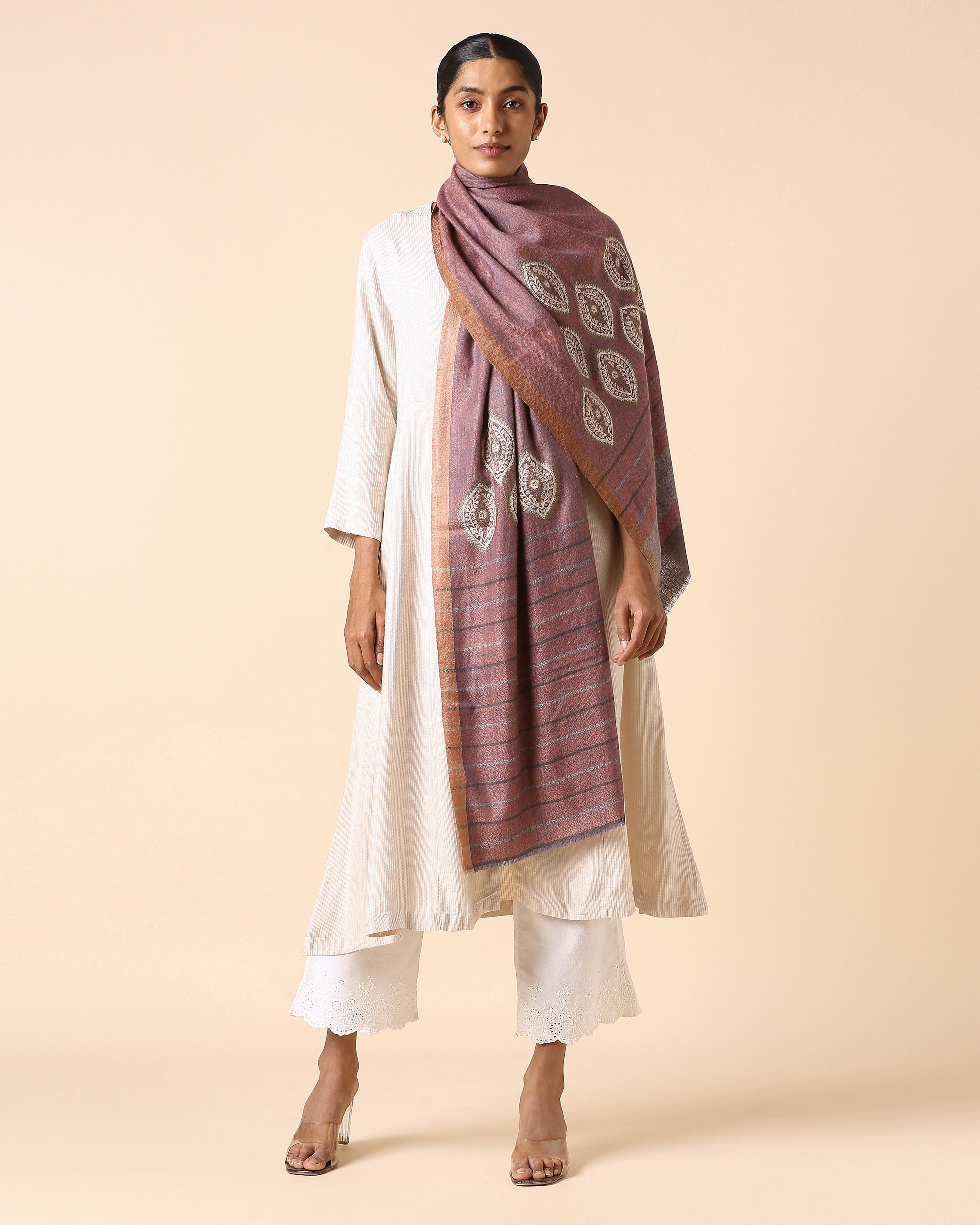 Daneen Kashmir Sozni Embroidery Pashmina Stole