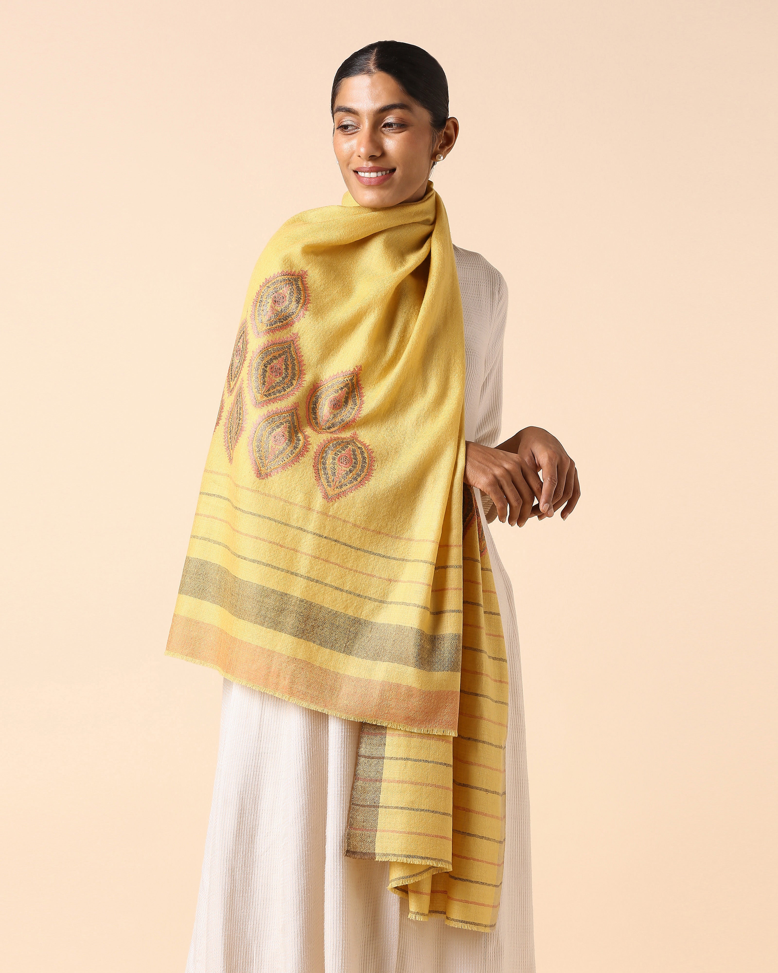 Daneen Kashmir Sozni Embroidery Pashmina Stole