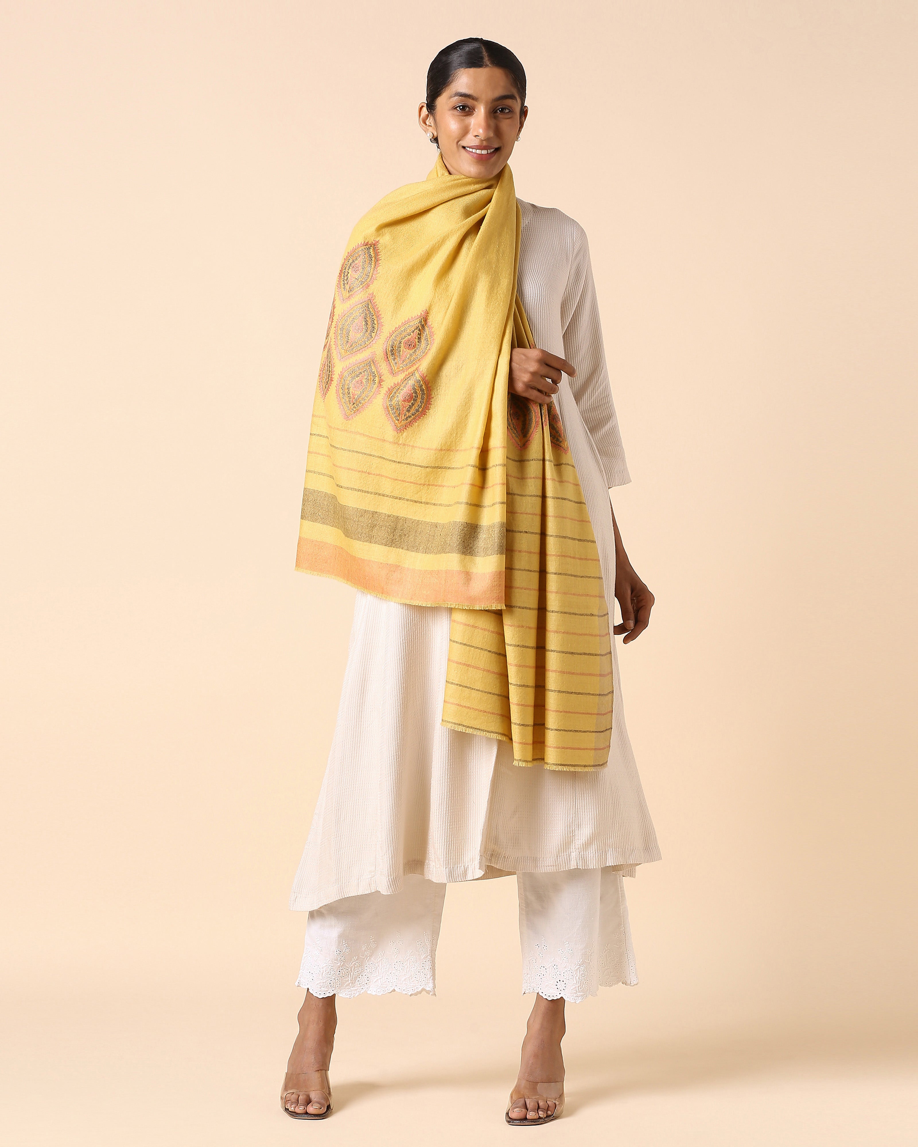 Daneen Kashmir Sozni Embroidery Pashmina Stole