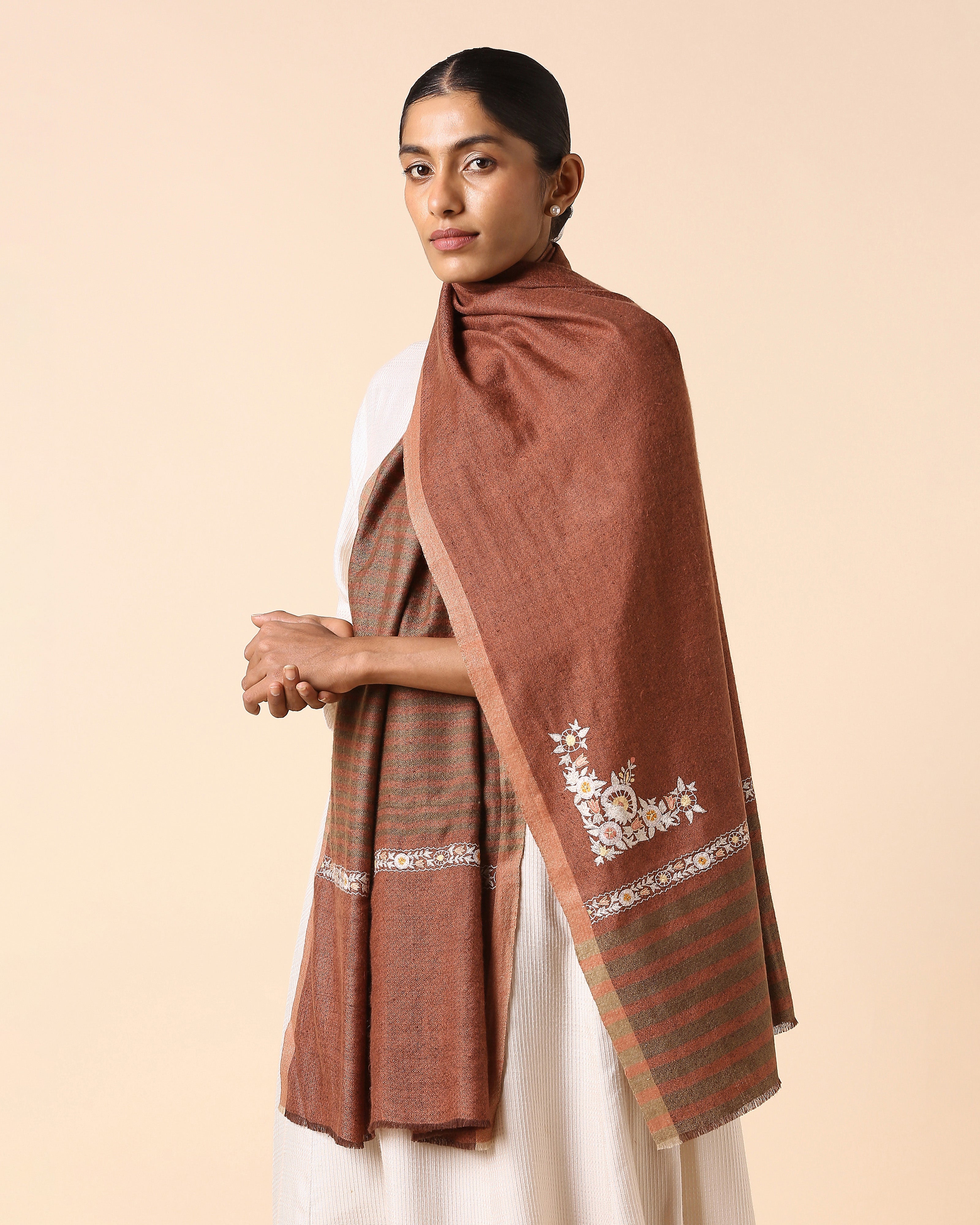 Eshal Kashmir Sozni Embroidery Pashmina Stole