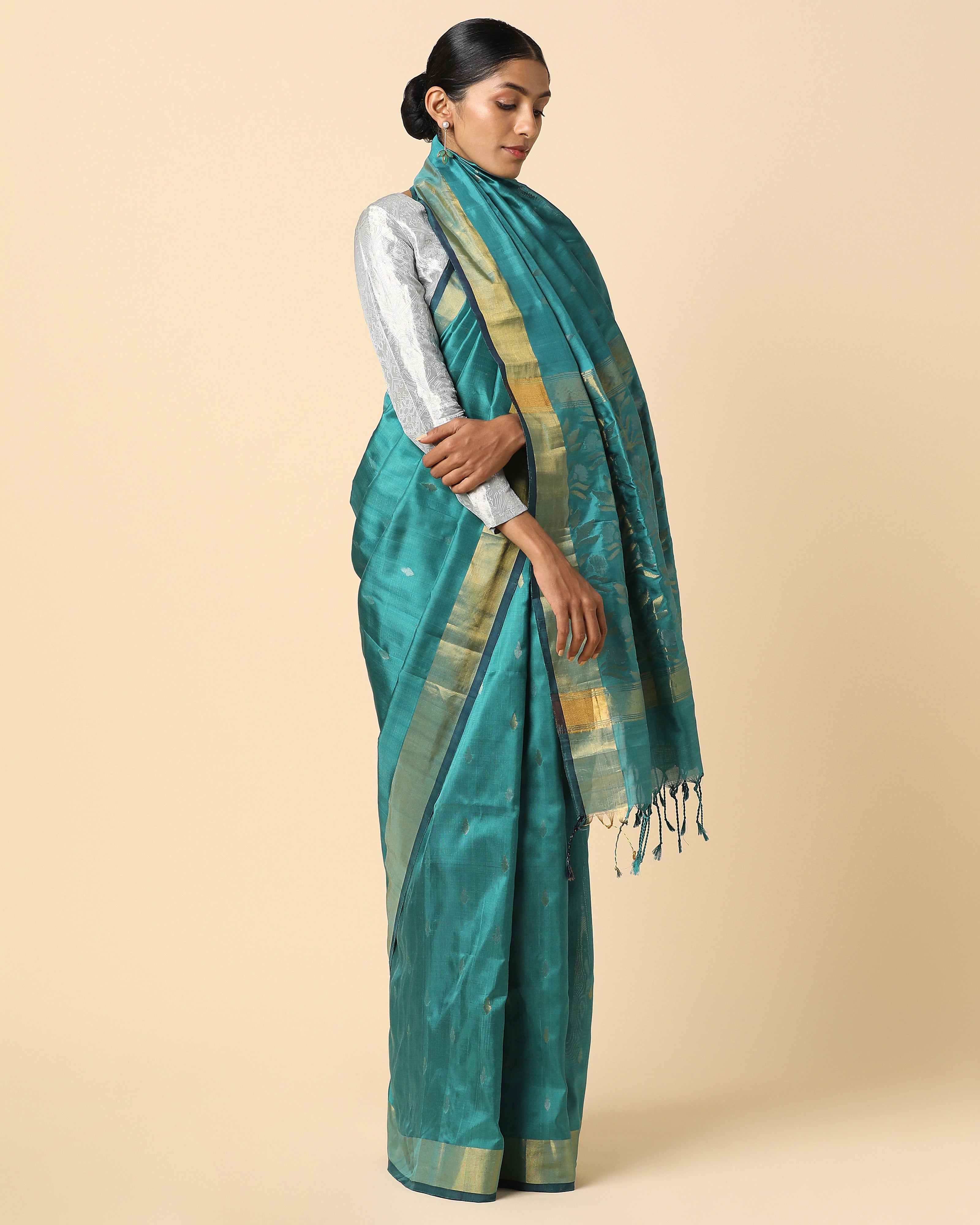 Kirtan Uppada Jamdani Silk Saree