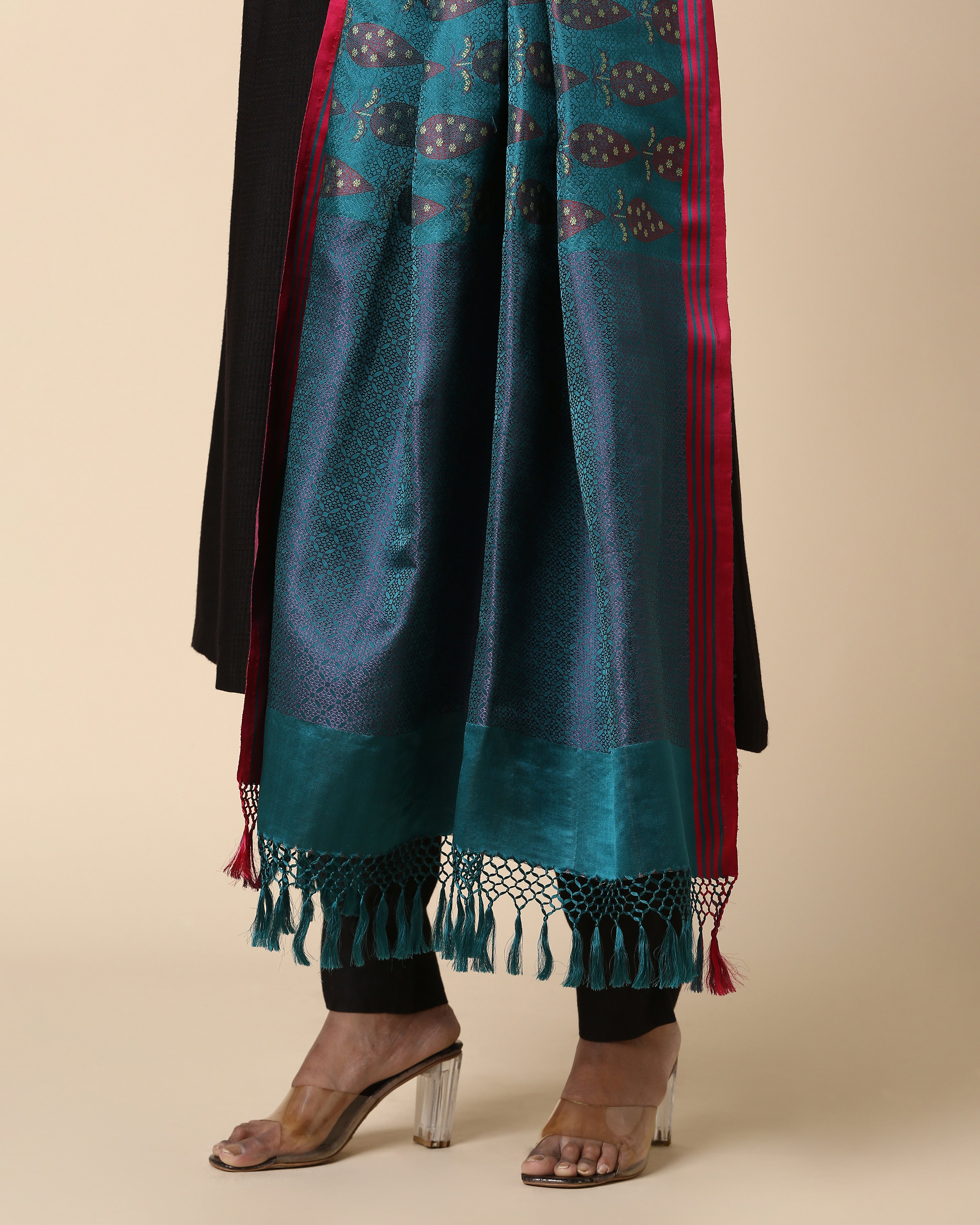 Abirah Banarasi Tanchoi Silk Dupatta