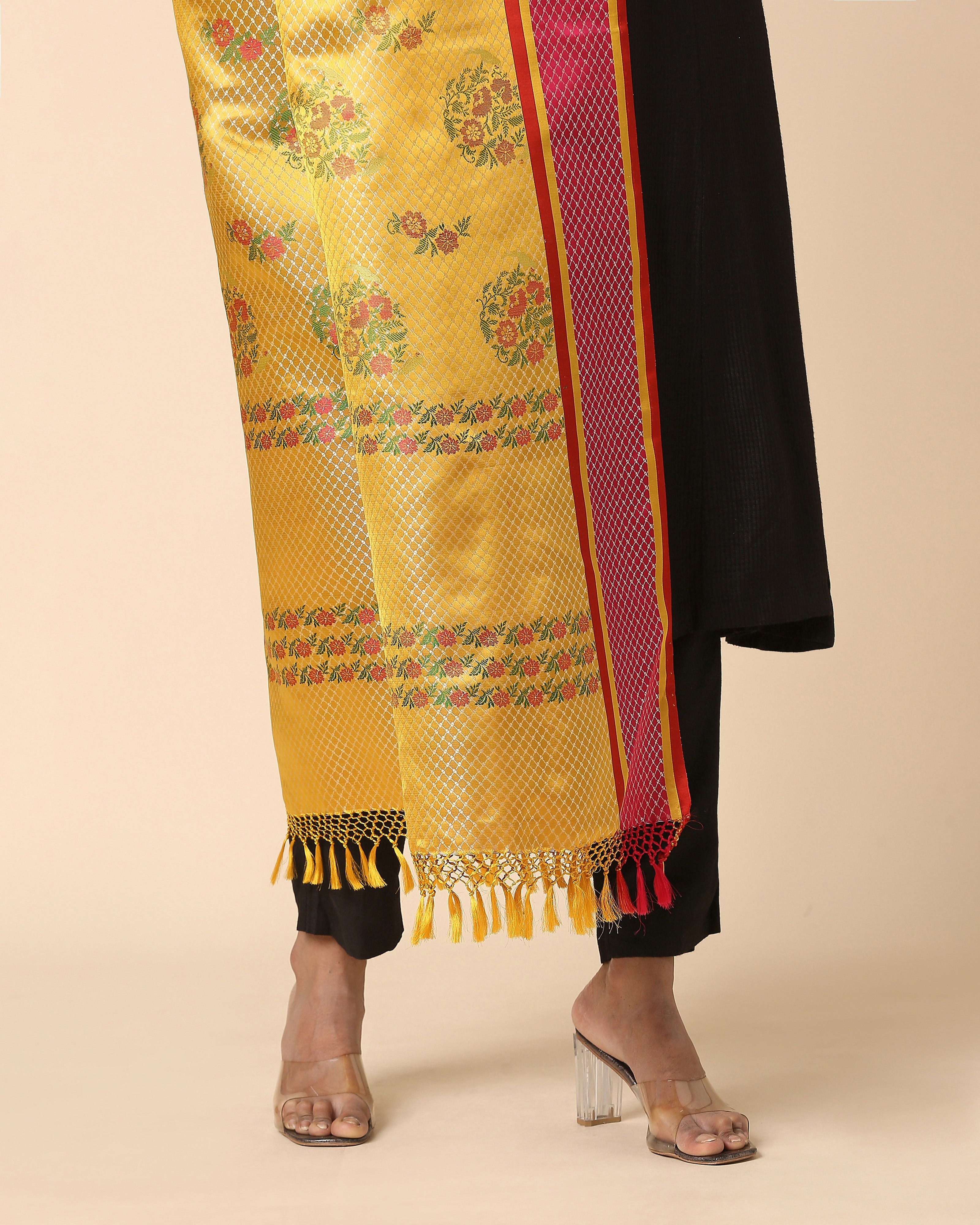 Raechal Banarasi Tanchoi Silk Dupatta
