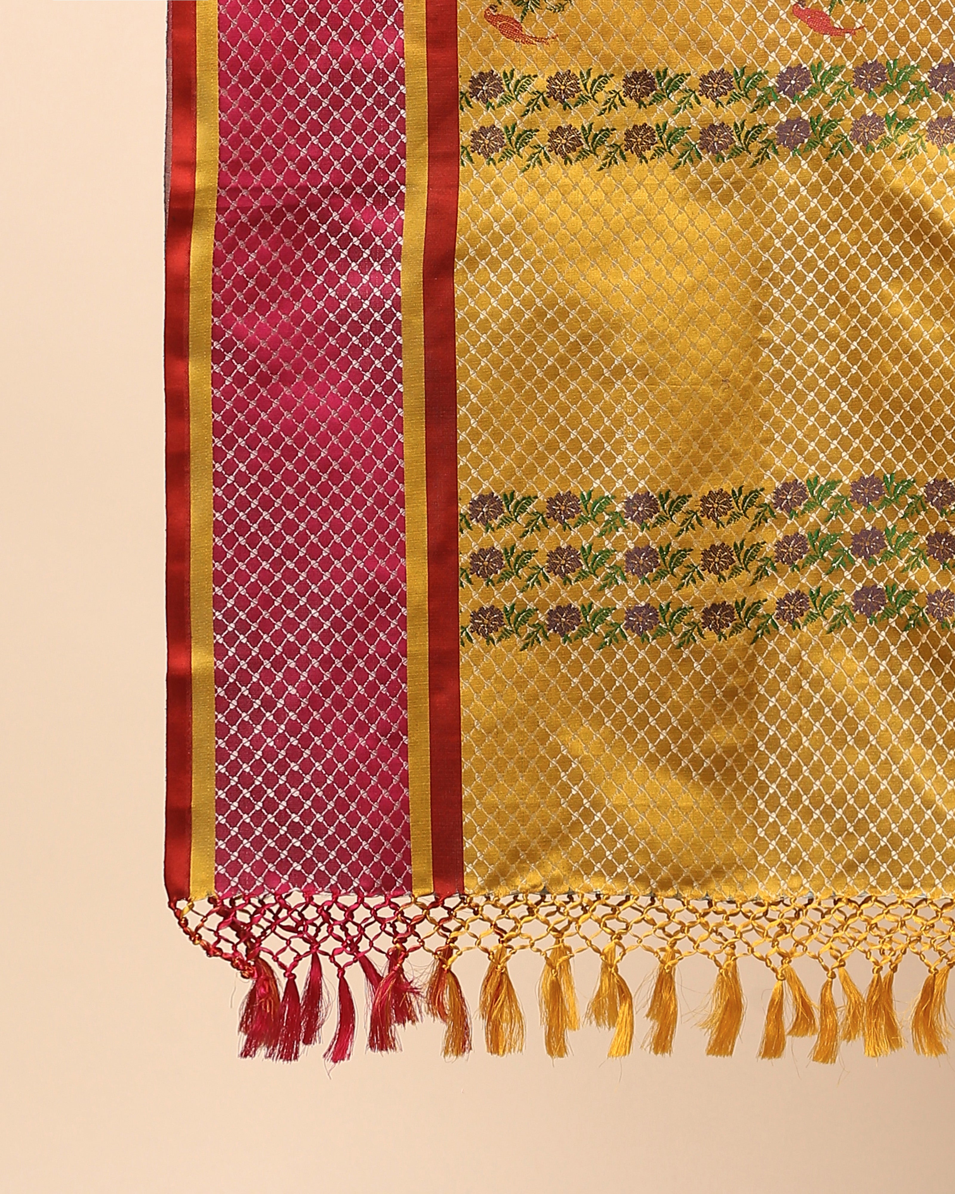 Raechal Banarasi Tanchoi Silk Dupatta