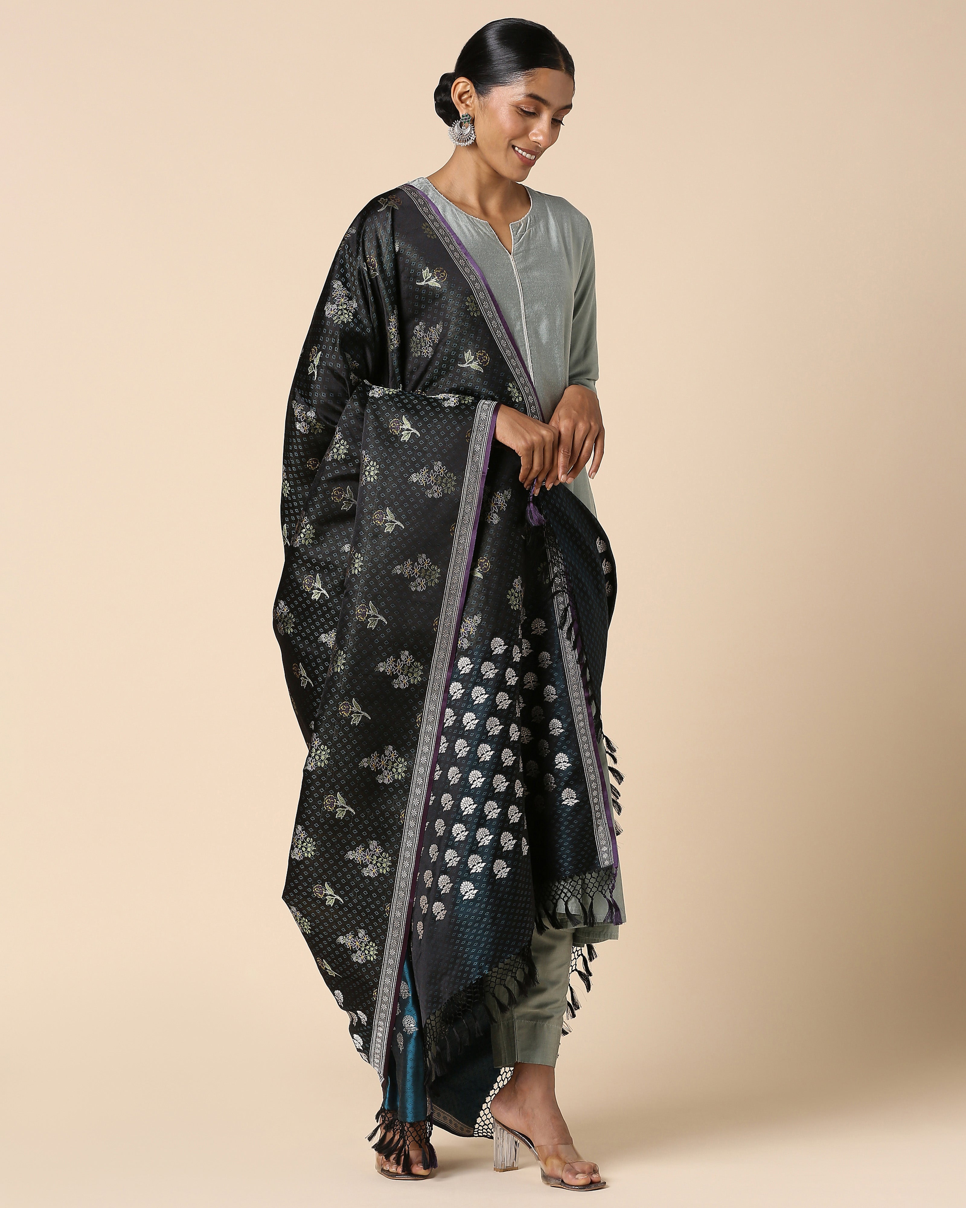 Shamiksha Banarasi Tanchoi And Kadwa Silk Dupatta