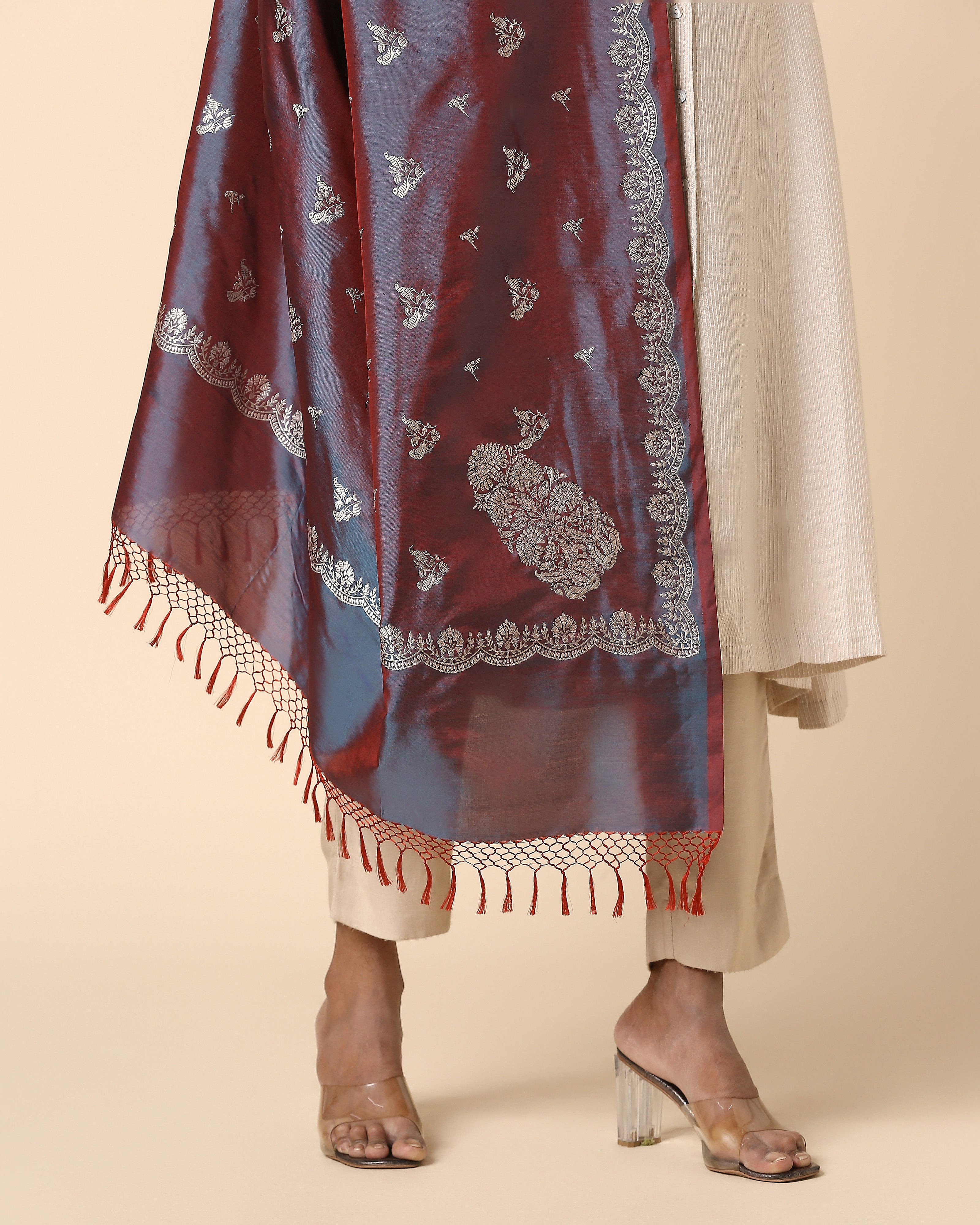 Nidhya Banarasi Kadwa Silk Dupatta