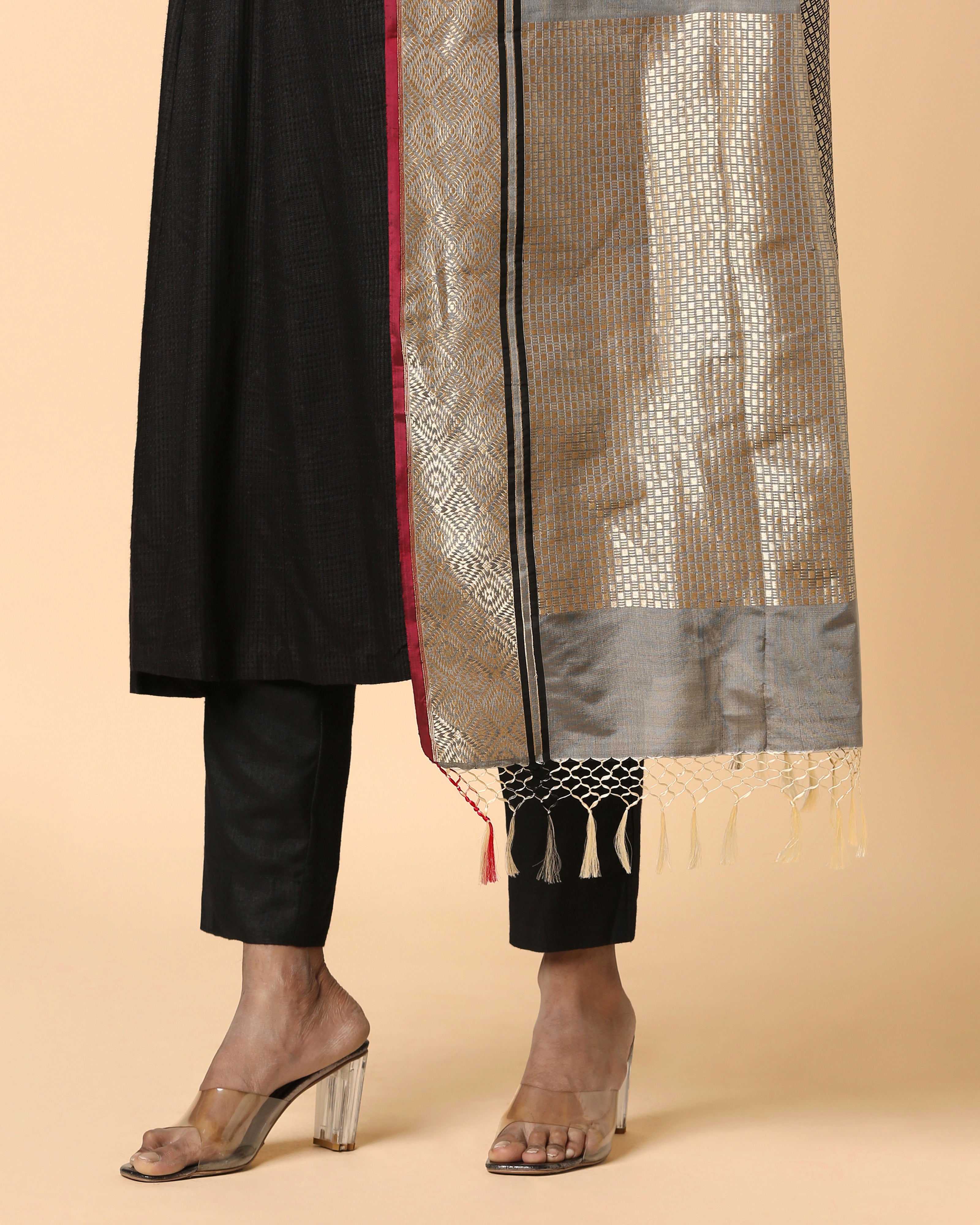 Jasna Banarasi Kadwa Silk Dupatta