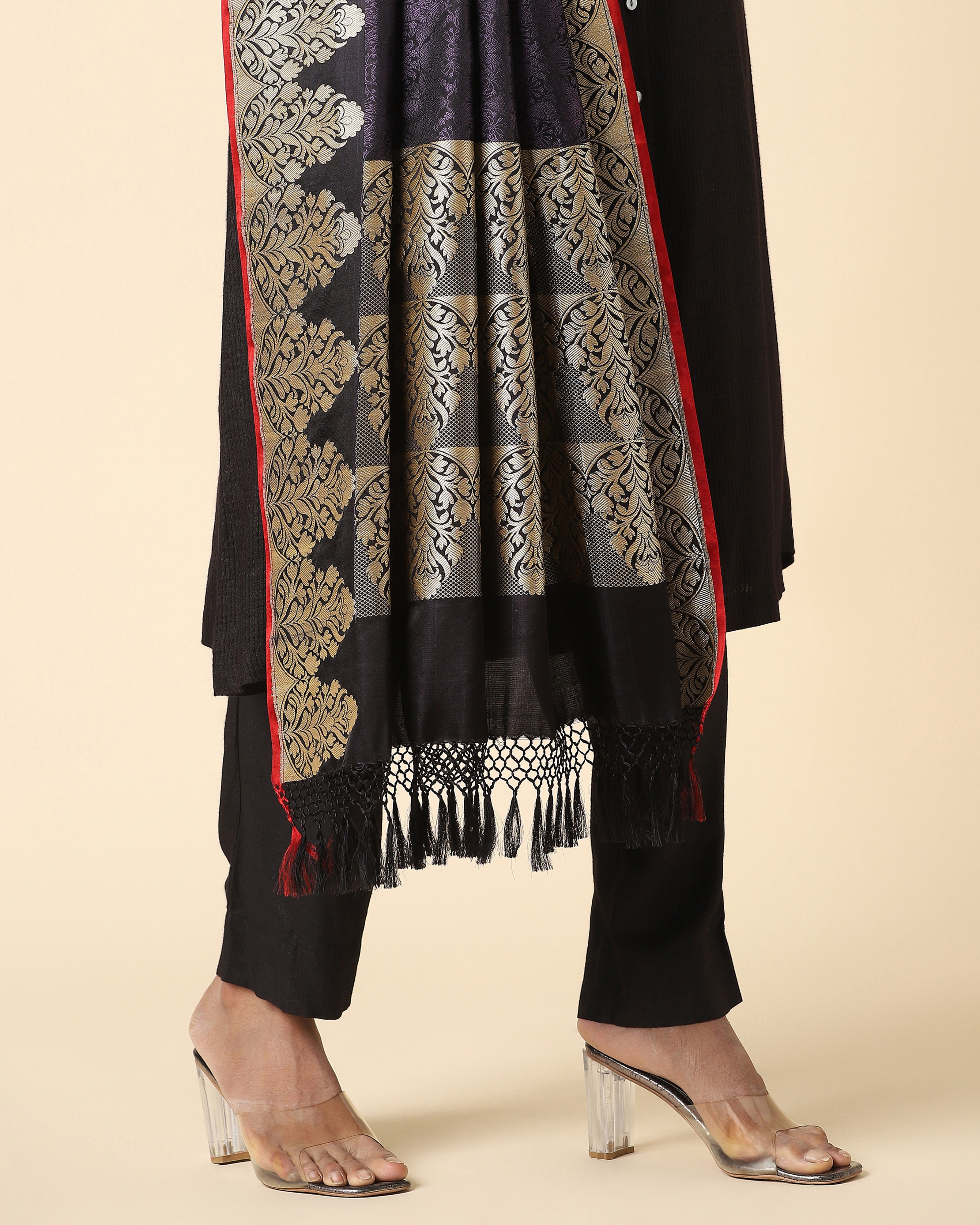Tvarita Banarasi Tanchoi And Kadwa Silk Dupatta