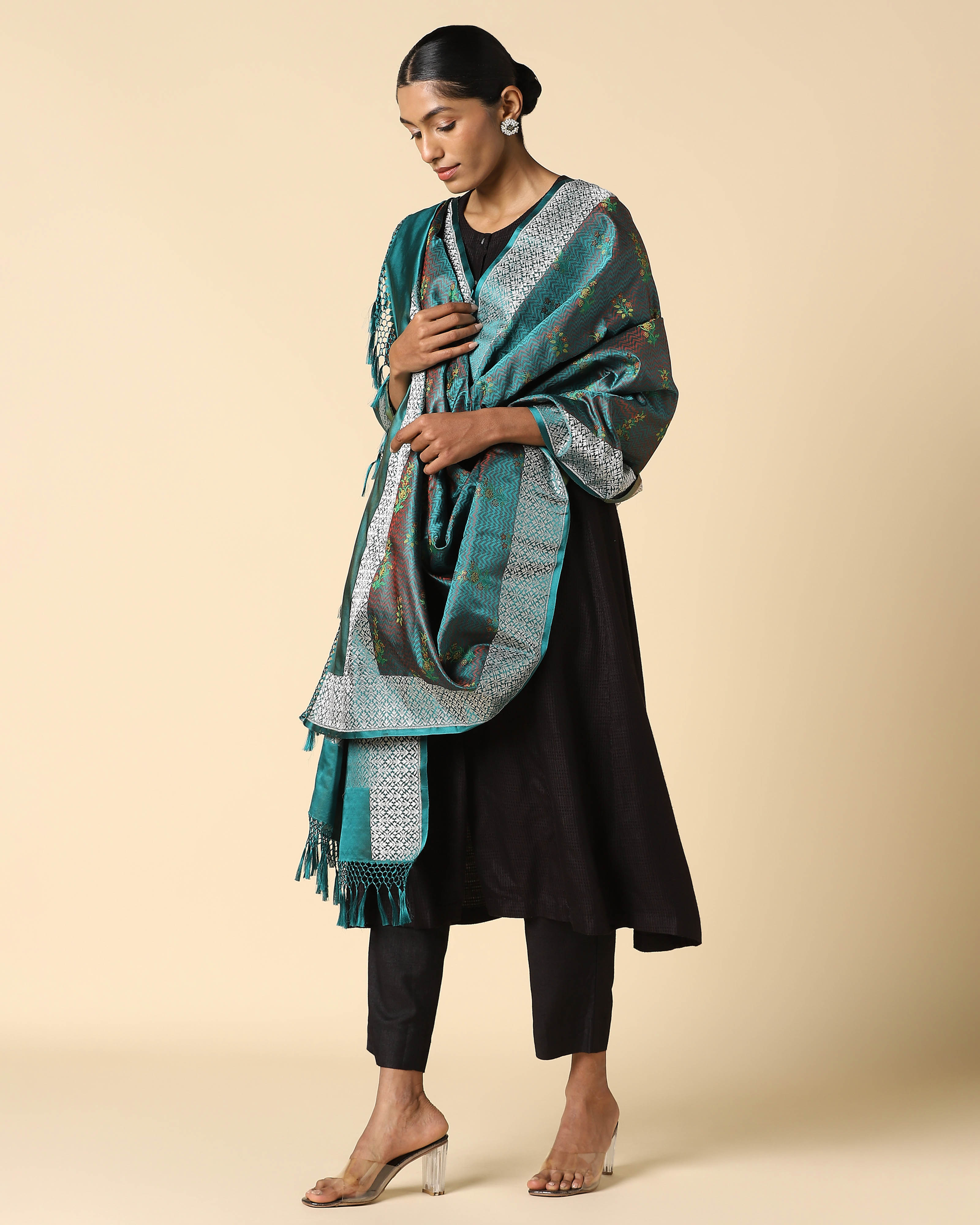 Santati Banarasi Tanchoi And Kadwa Silk Dupatta