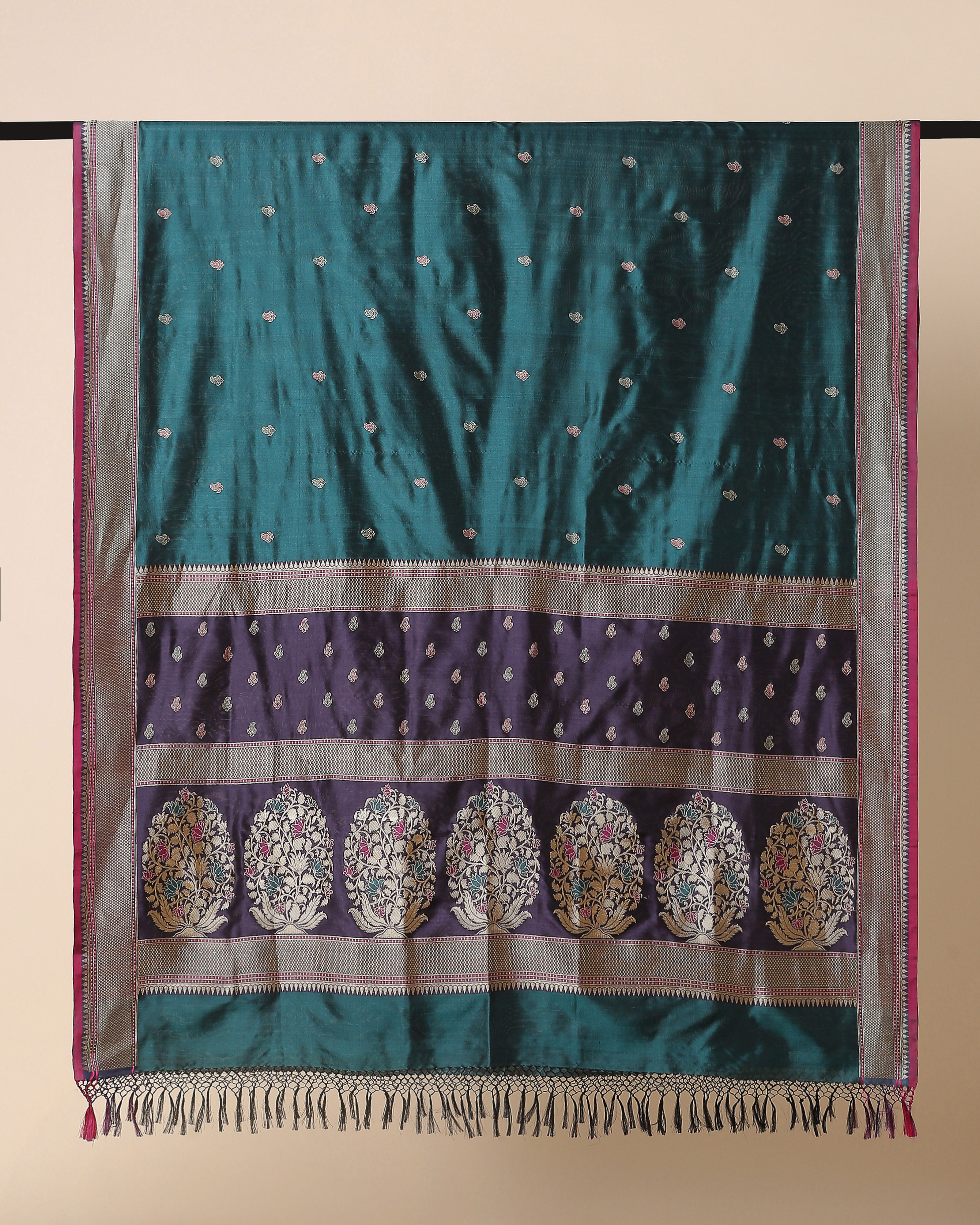 Maysa Banarasi Kadwa Silk Dupatta
