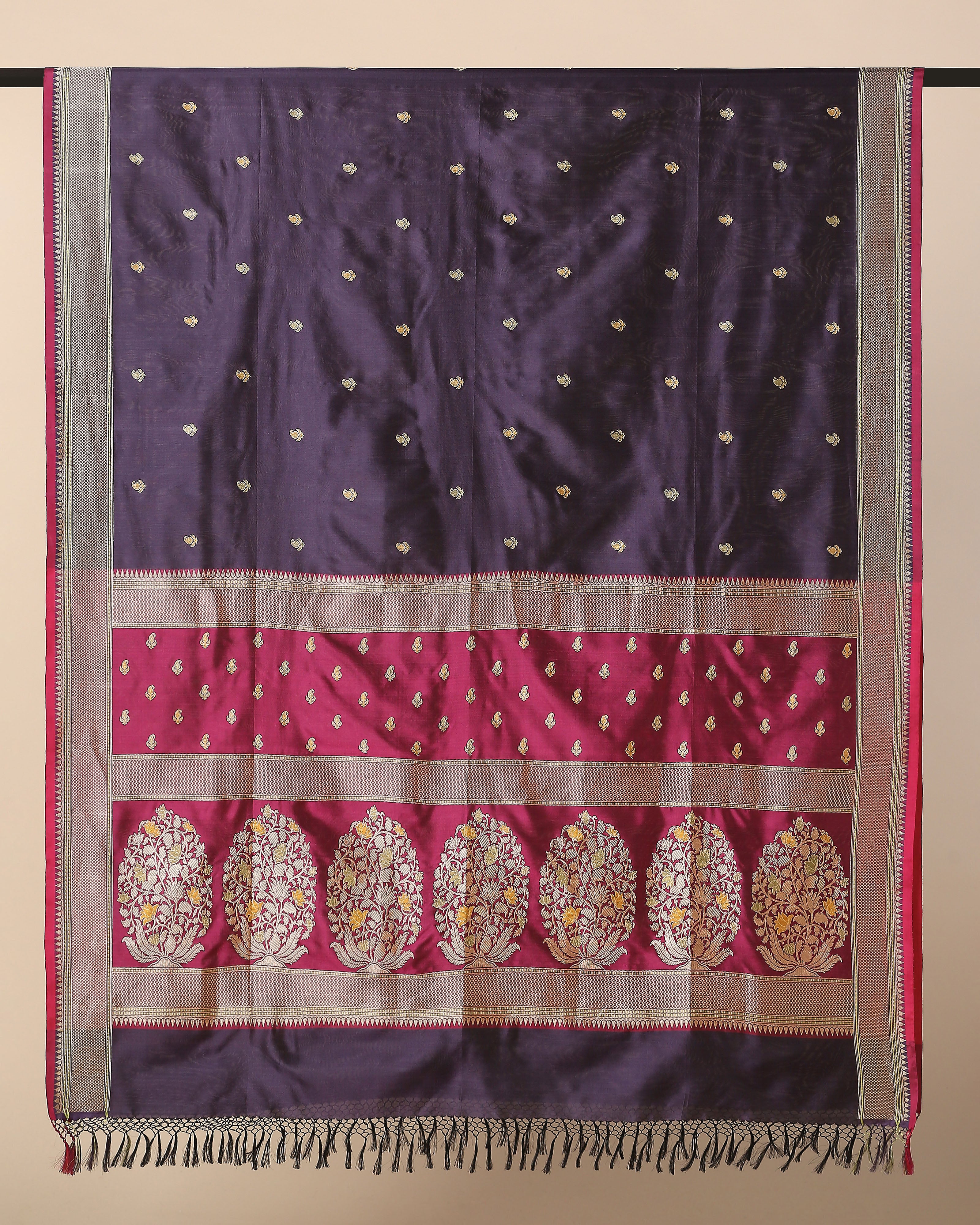 Maysa Banarasi Kadwa Silk Dupatta
