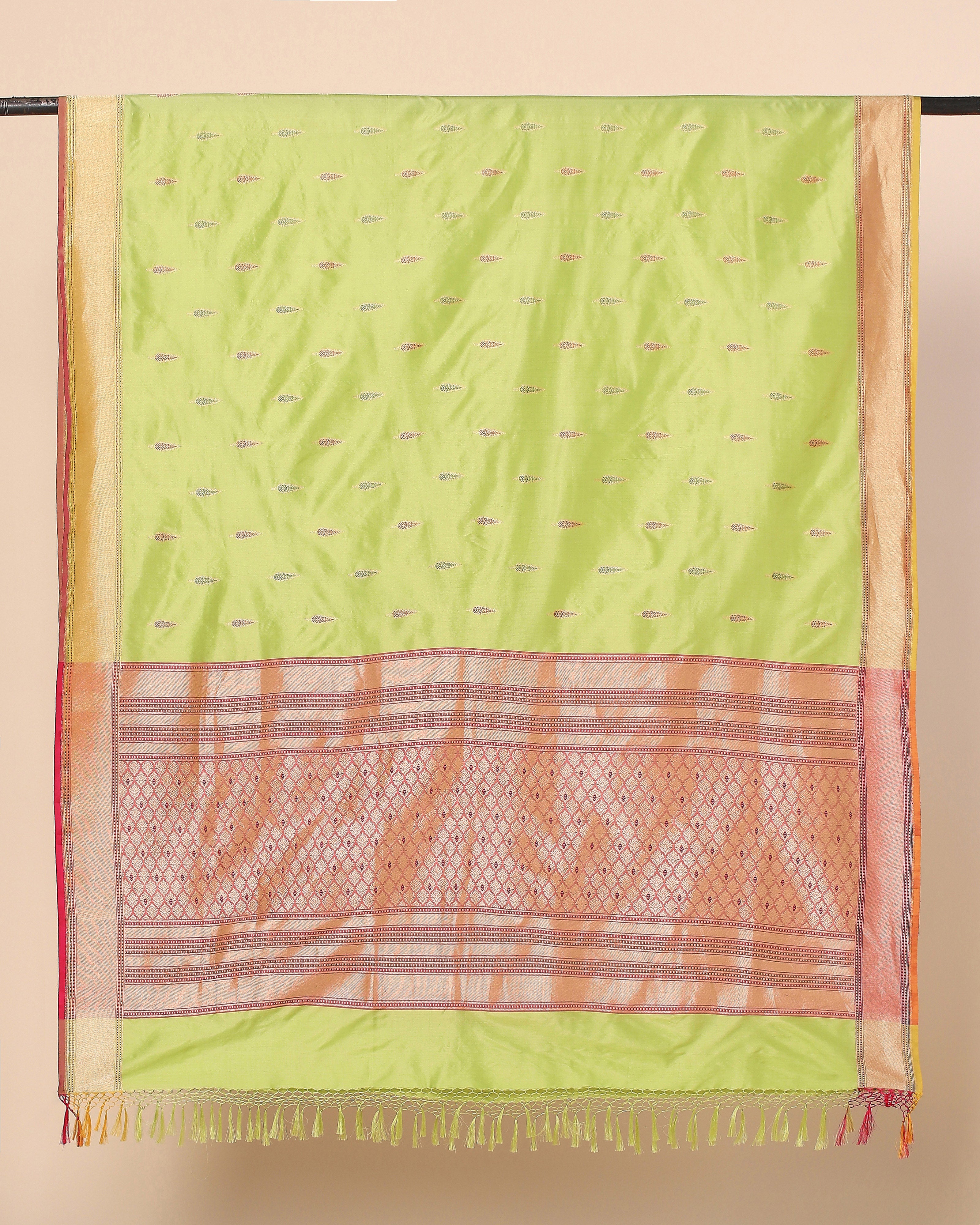 Triviaa Banarasi Kadwa Silk Dupatta