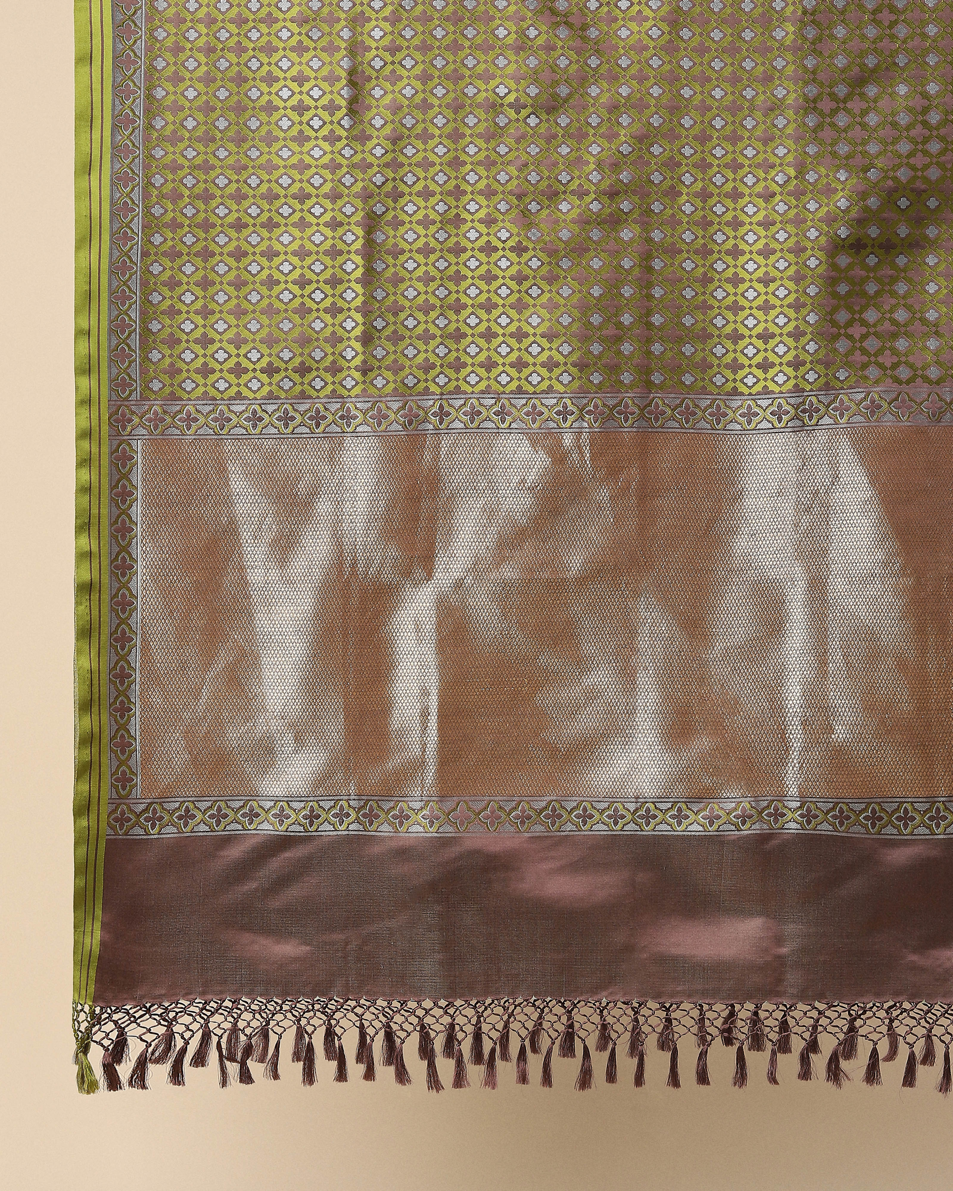 Sabah Banarasi Tanchoi Silk Dupatta