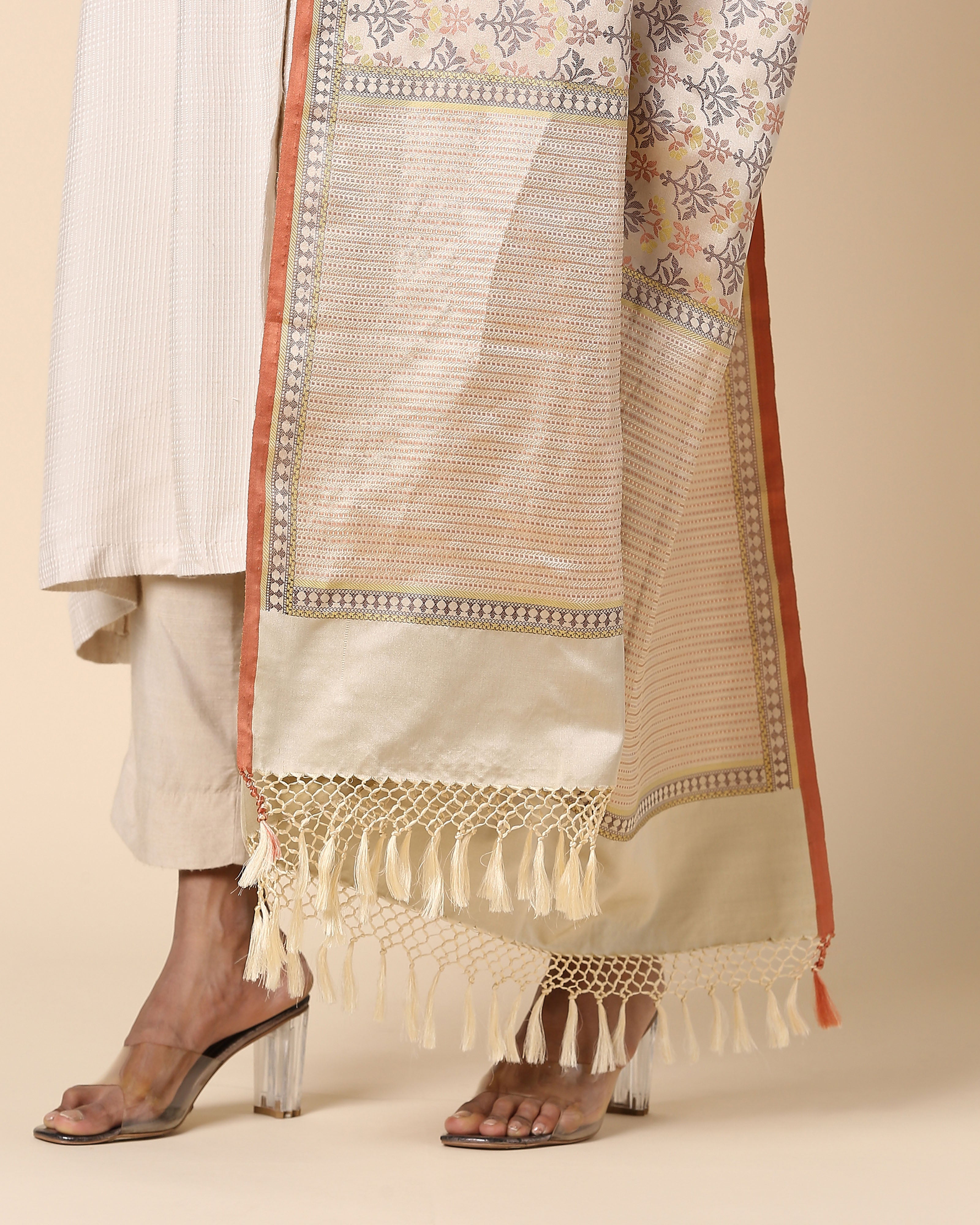Yalinaa Banarasi Tanchoi Silk Dupatta