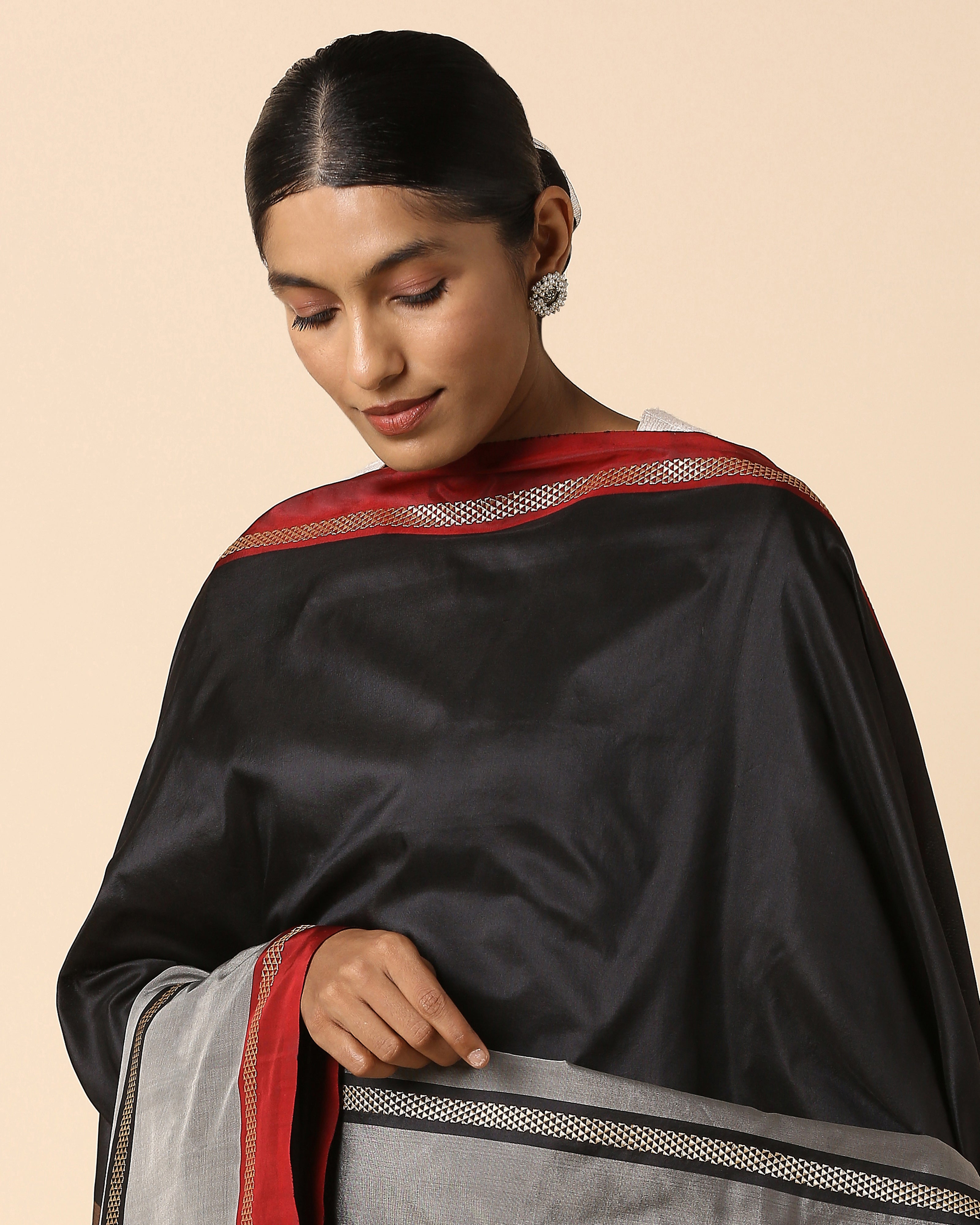 Amani Banarasi Kadwa Silk Dupatta