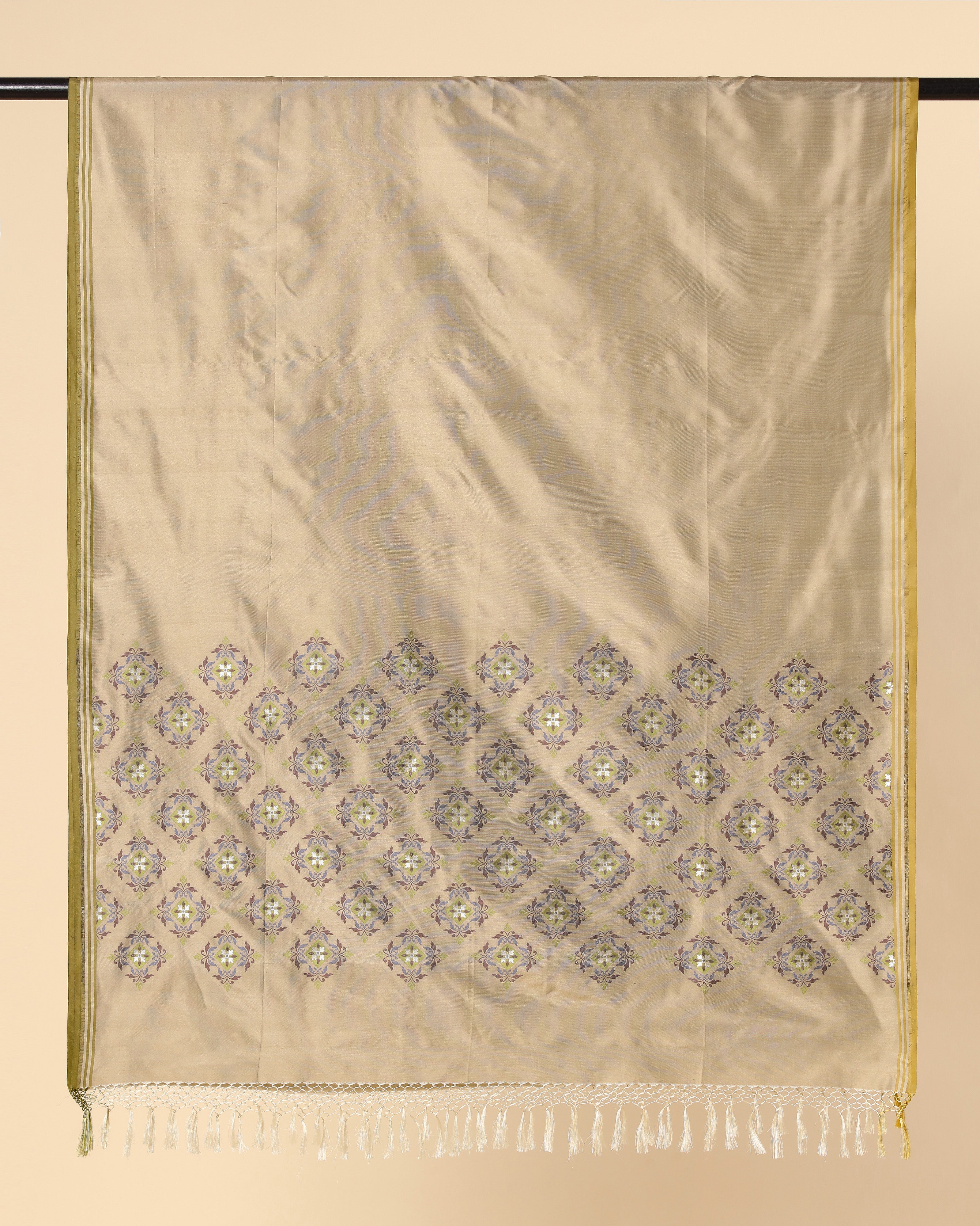 Badhia Banarasi Cutwork Silk Dupatta