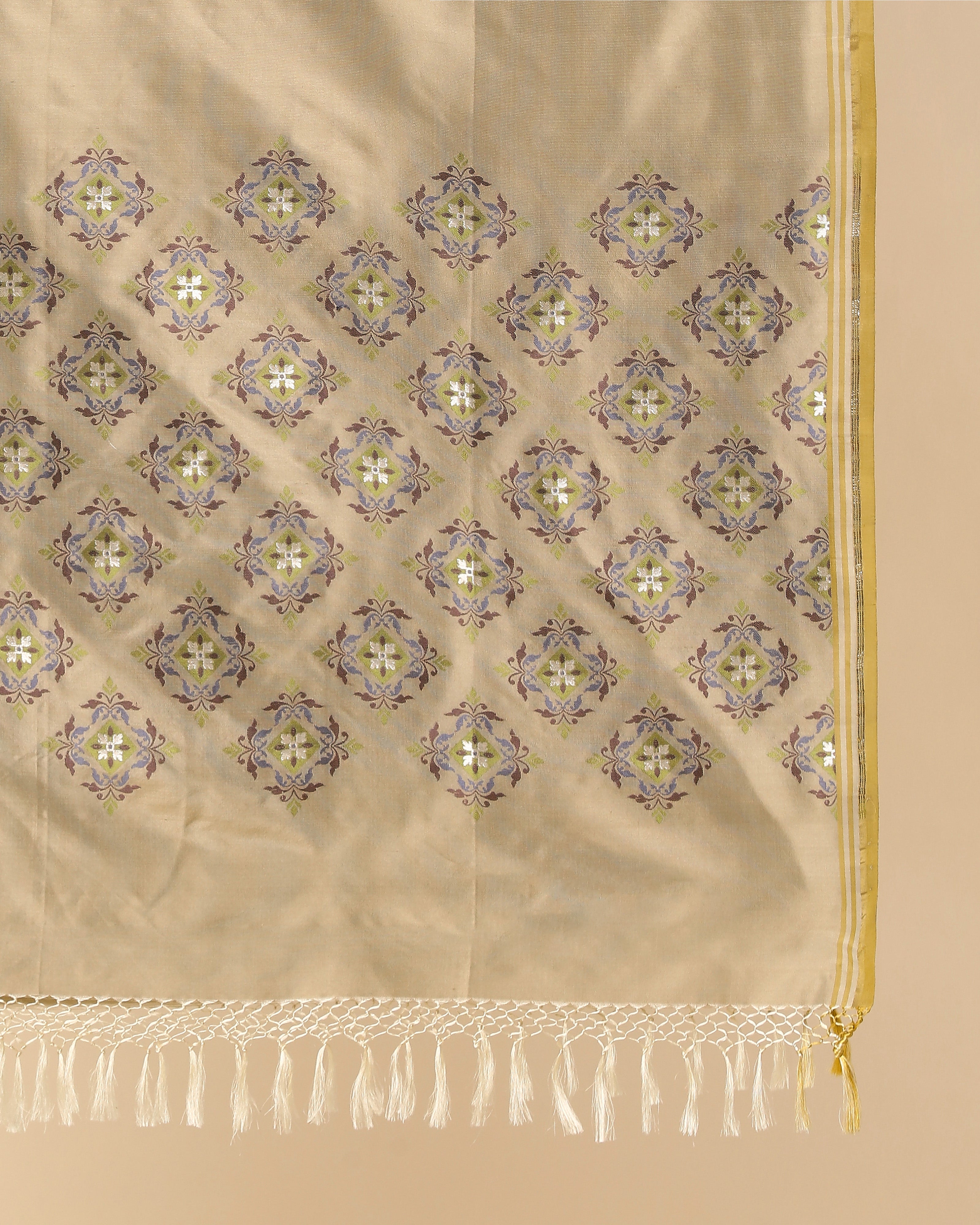 Badhia Banarasi Cutwork Silk Dupatta