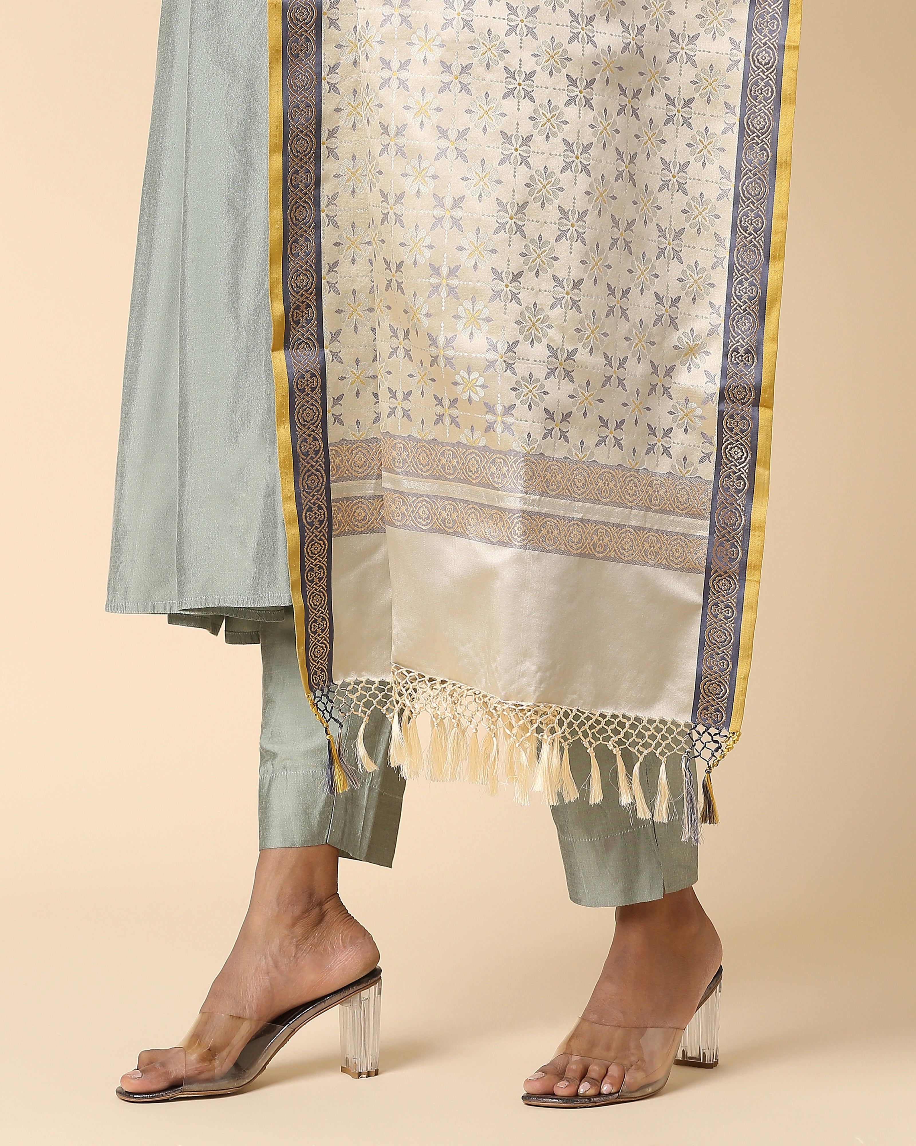 Fahar Banarasi Tanchoi And Kadwa Silk Dupatta