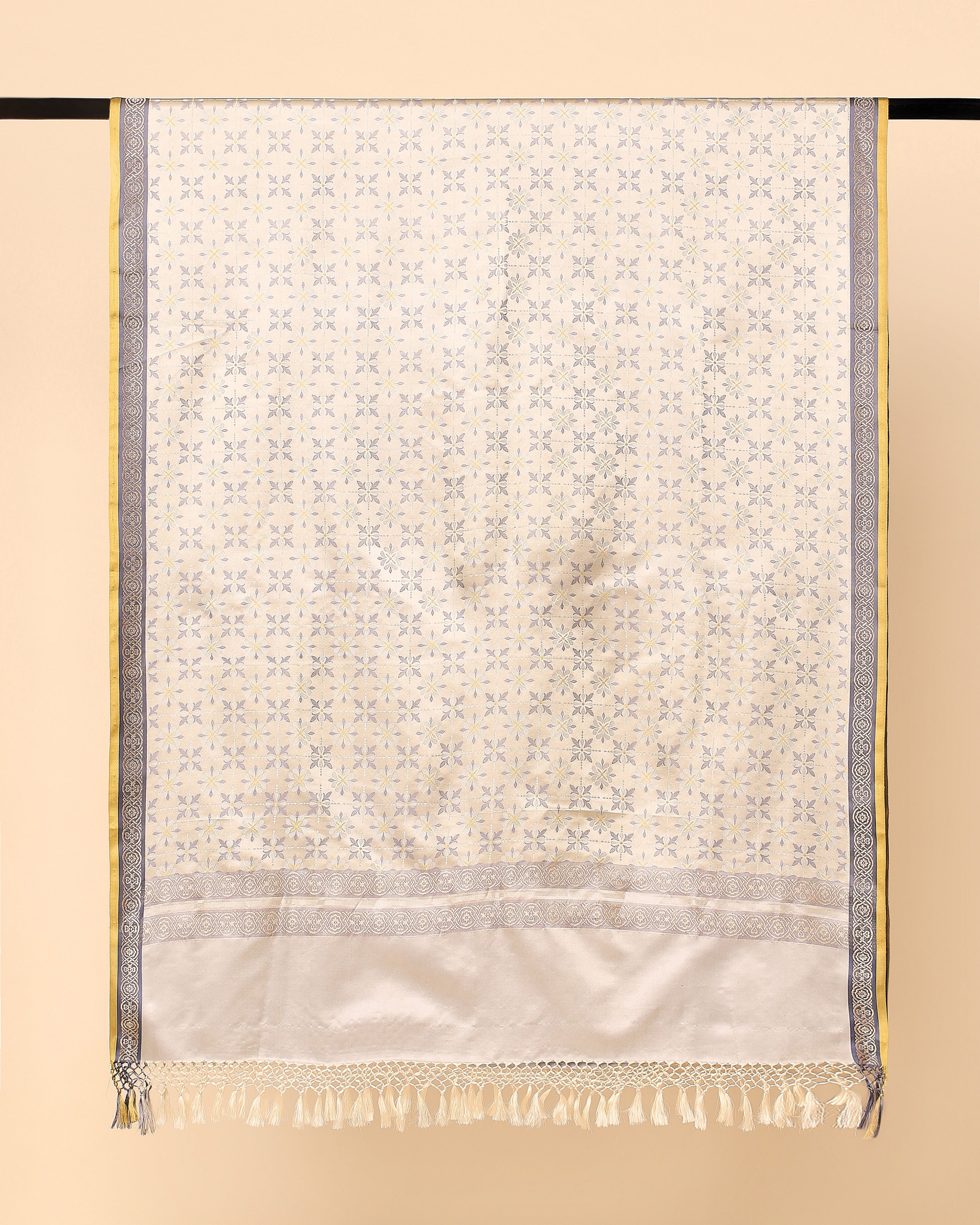 Fahar Banarasi Tanchoi And Kadwa Silk Dupatta