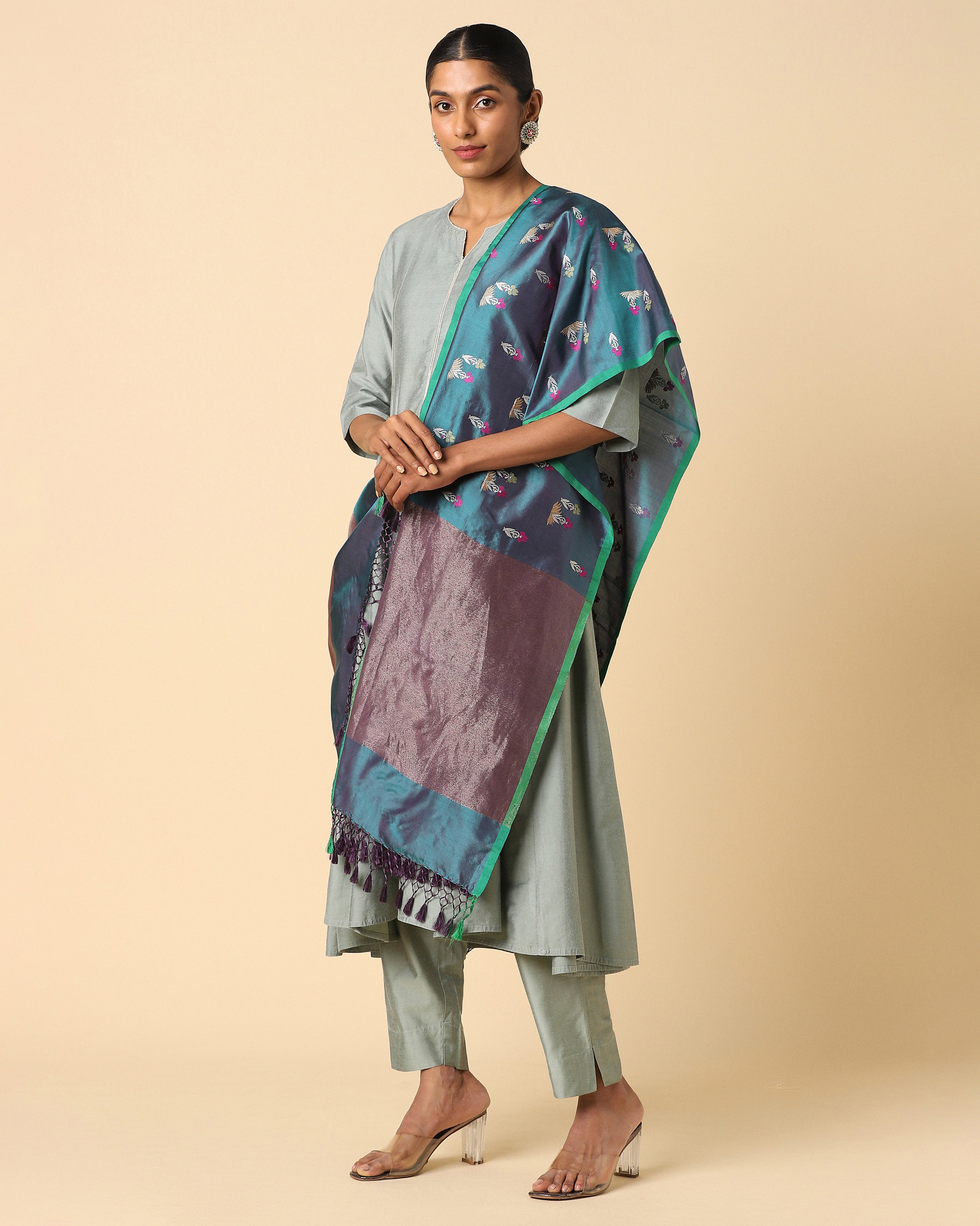 Karimah Banarasi Kadwa Silk Dupatta