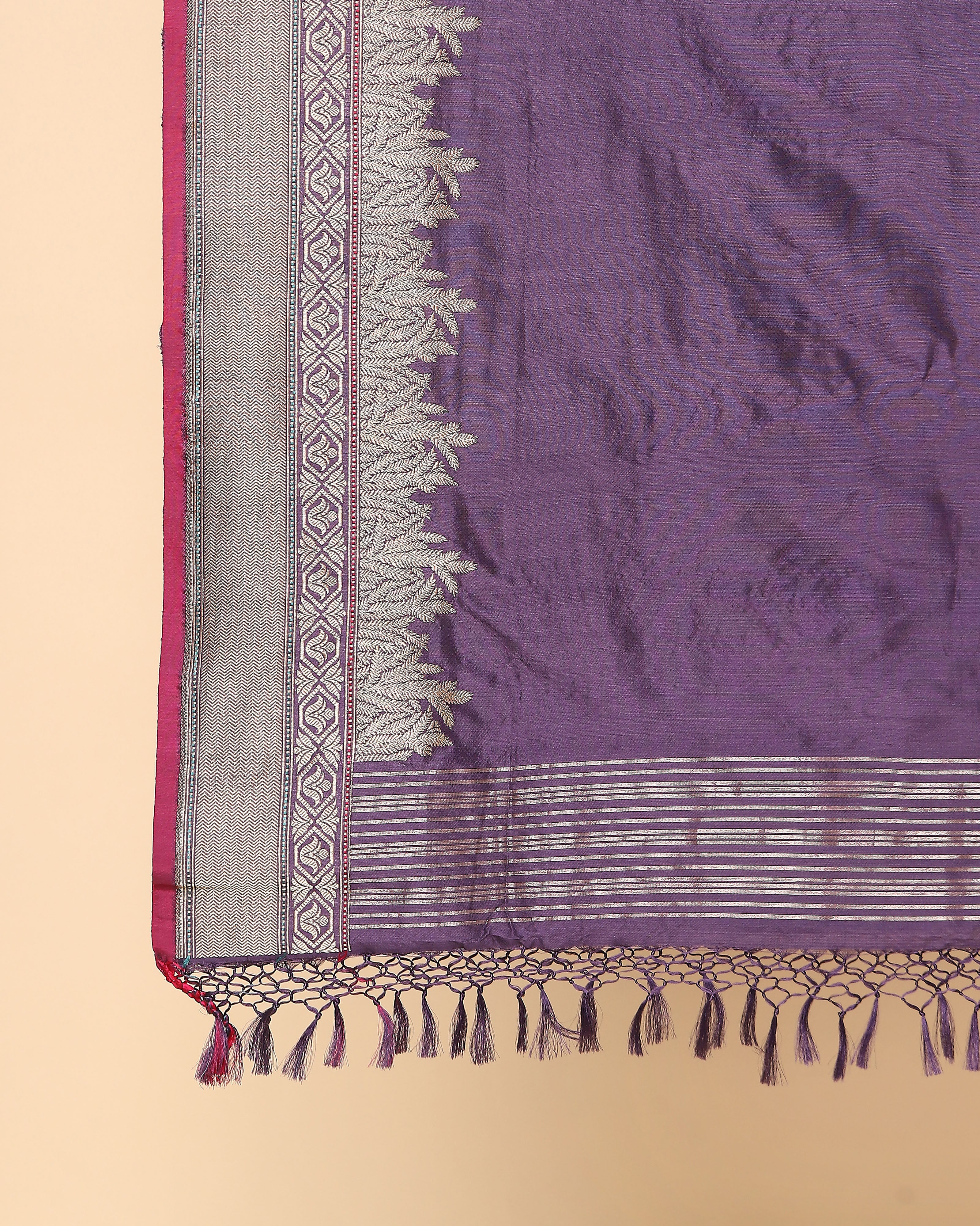 Mahra Banarasi Kadwa Silk Dupatta