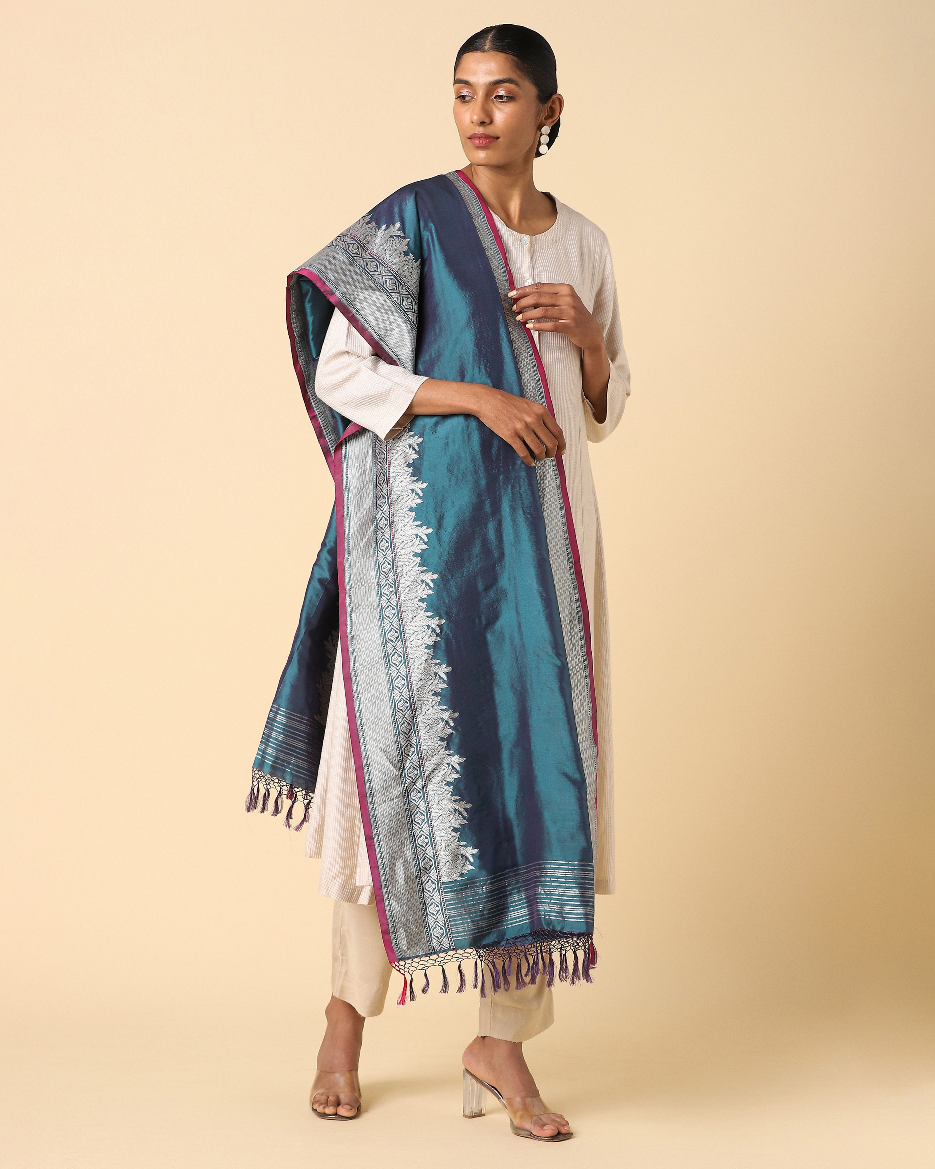Mahra Banarasi Kadwa Silk Dupatta
