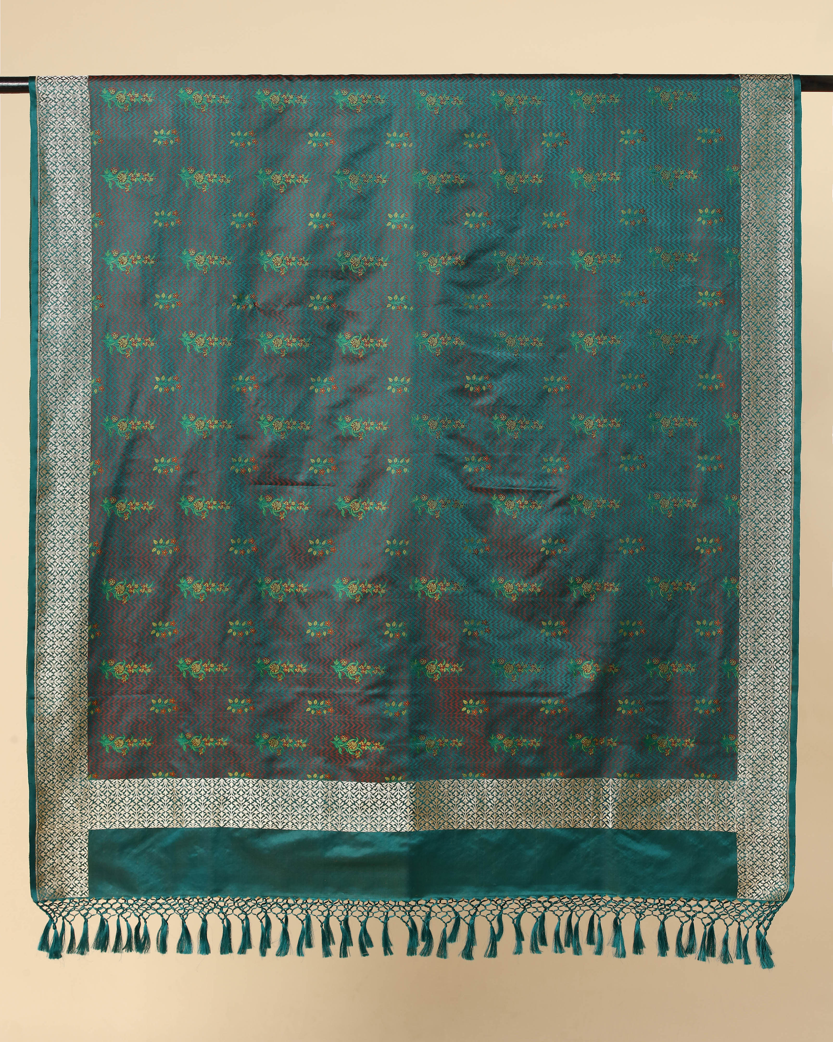 Santati Banarasi Tanchoi And Kadwa Silk Dupatta