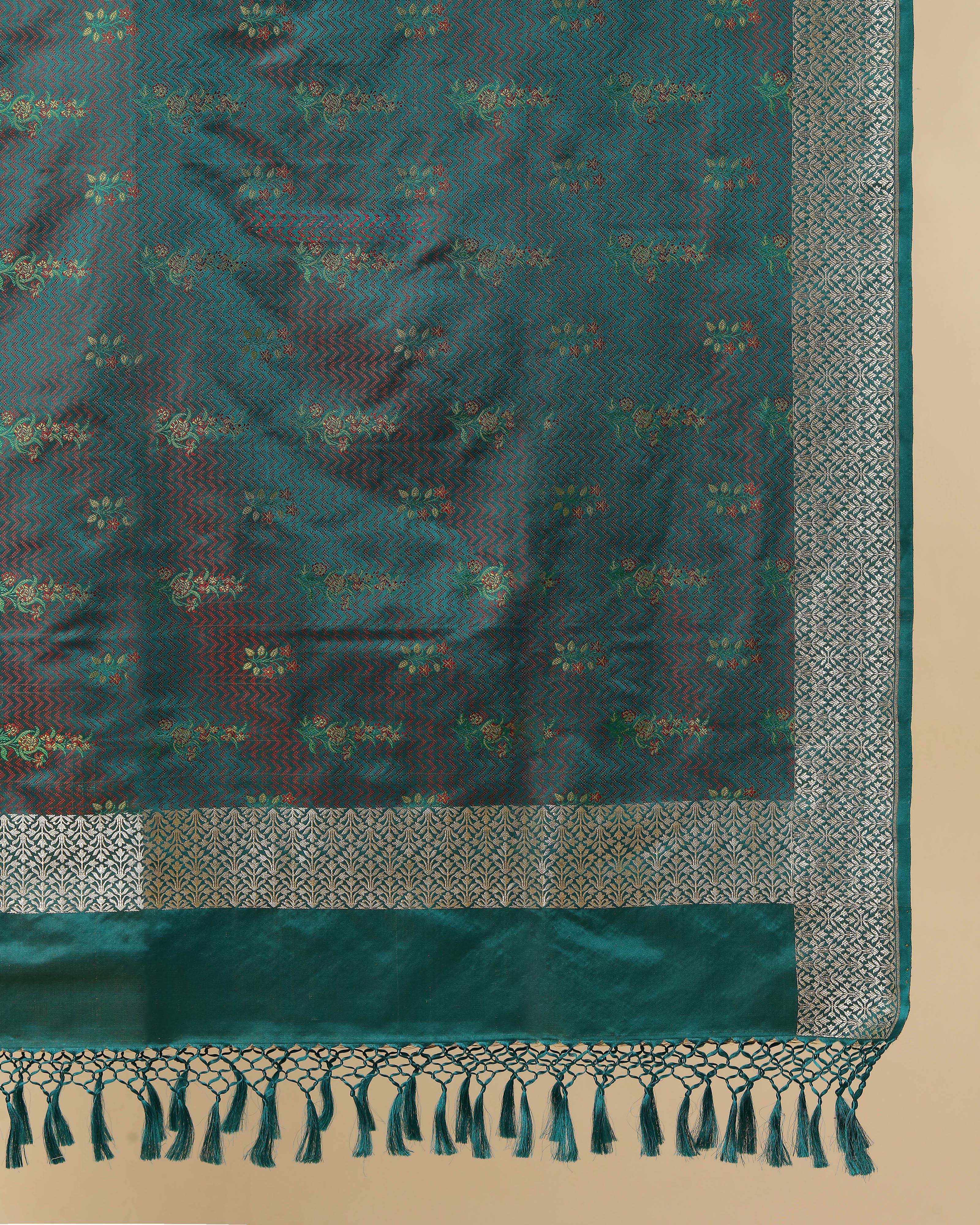 Santati Banarasi Tanchoi And Kadwa Silk Dupatta