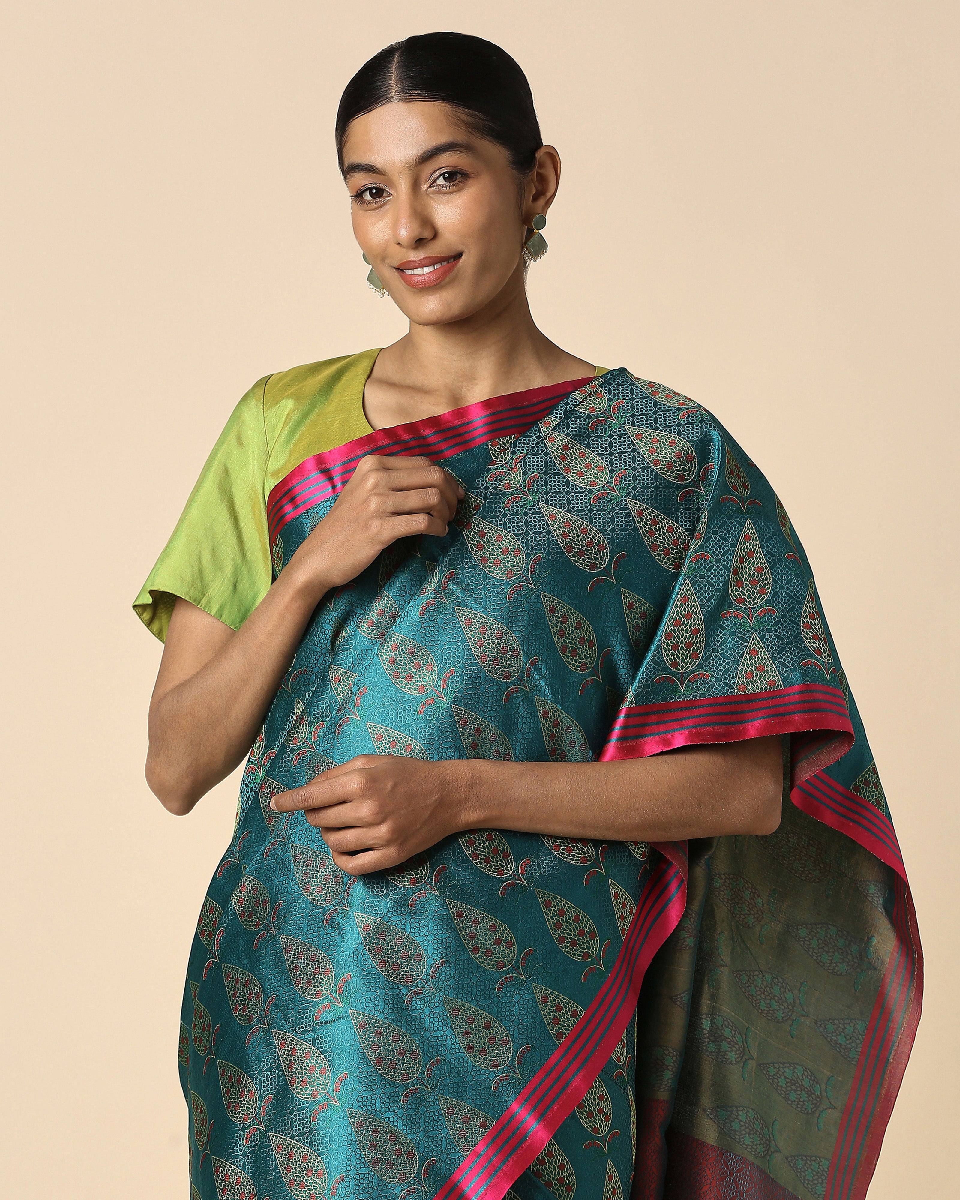 Abirah Banarasi Tanchoi Silk Saree