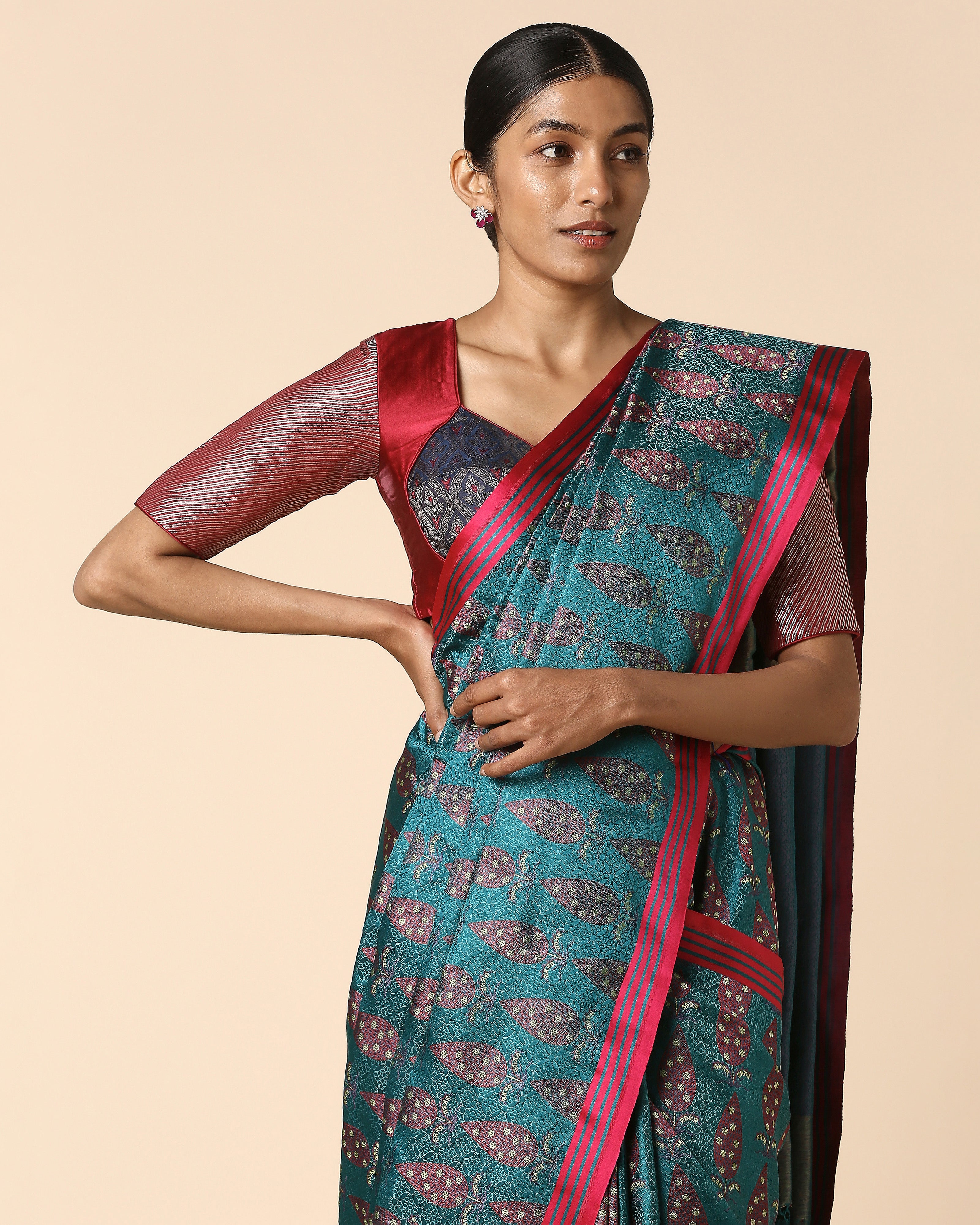 Abirah Banarasi Tanchoi Silk Saree