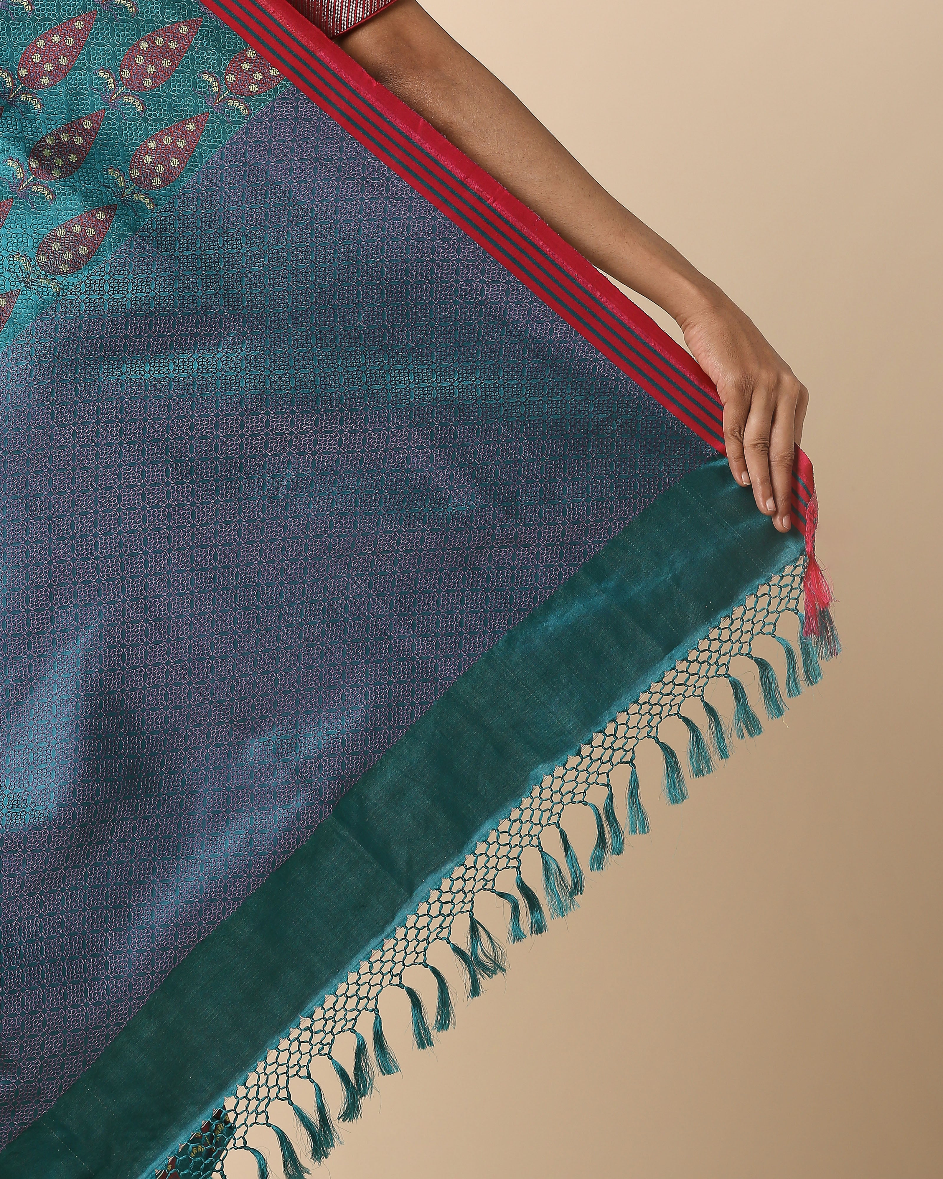 Abirah Banarasi Tanchoi Silk Saree