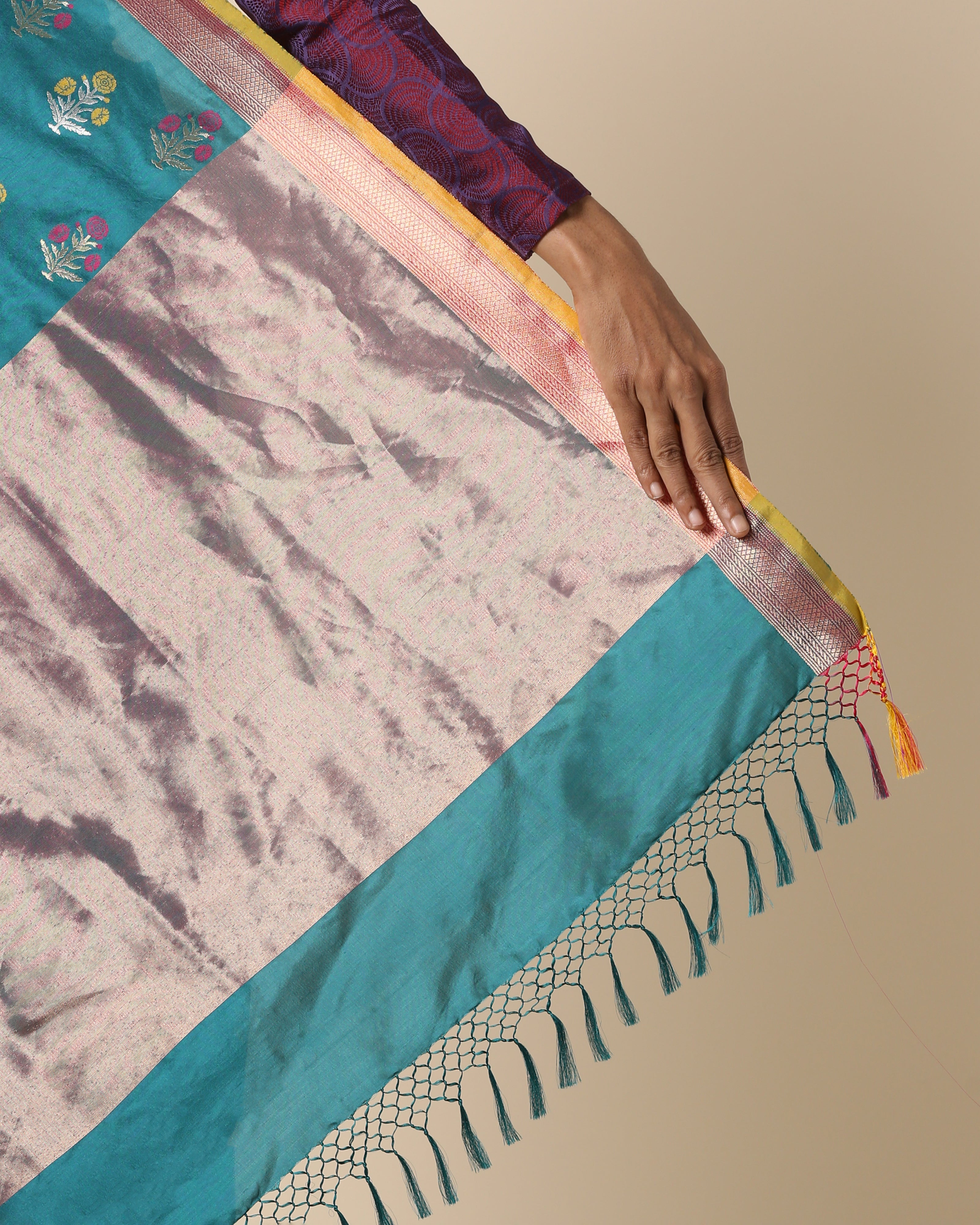 Inayah Banarasi Cutwork Silk Saree