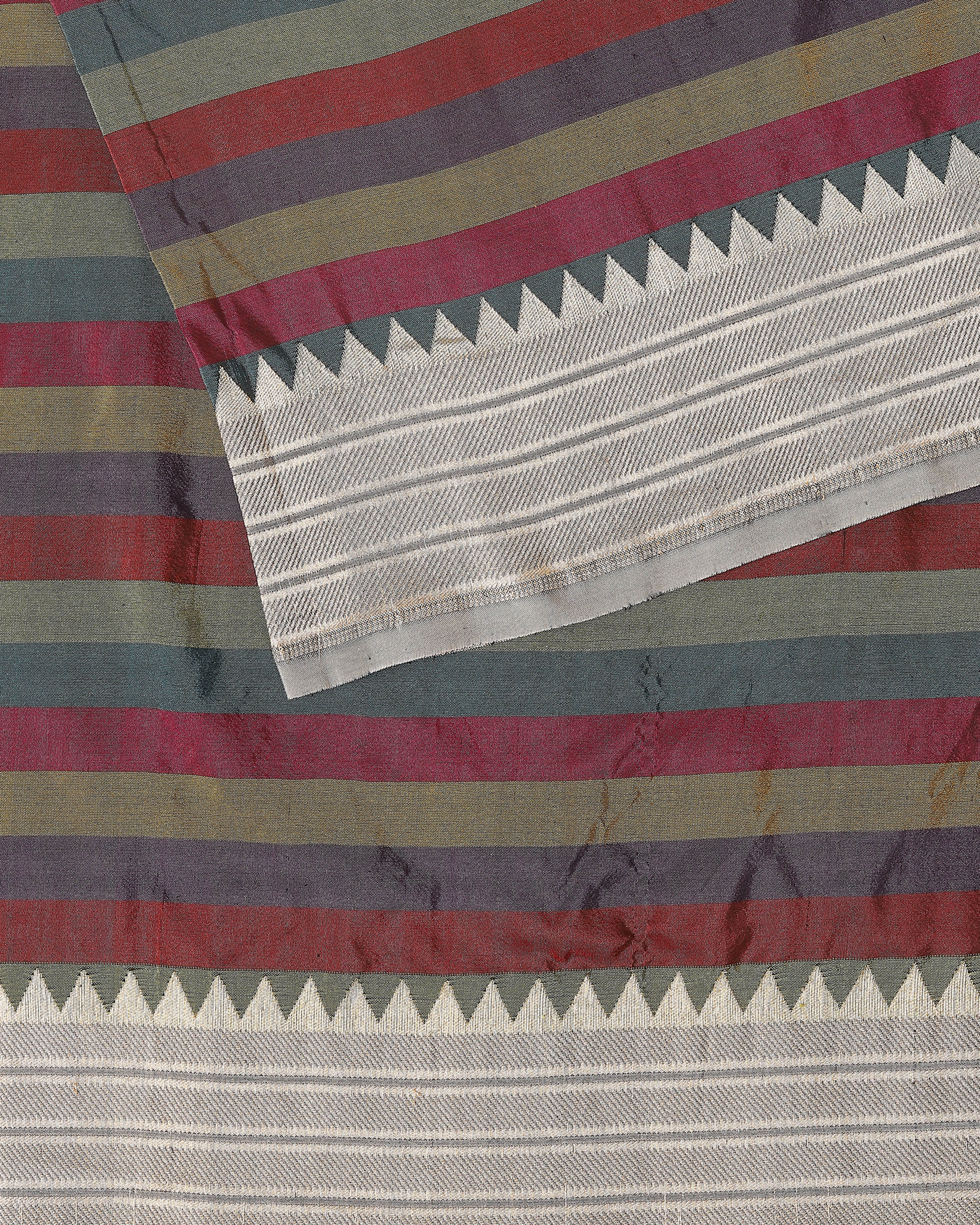 Papiya Banarasi Cutwork Silk Saree