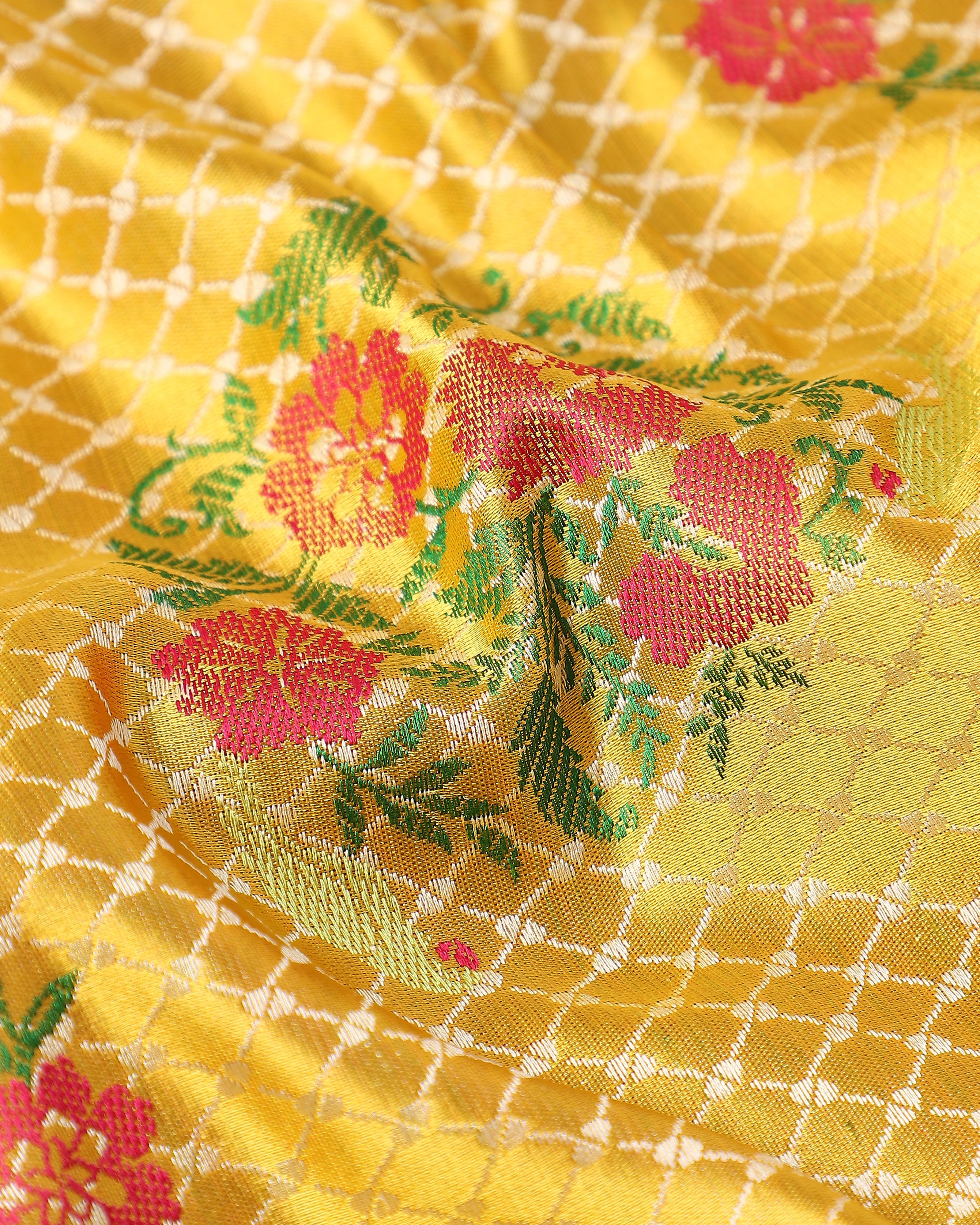 Raechal Banarasi Tanchoi Silk Saree