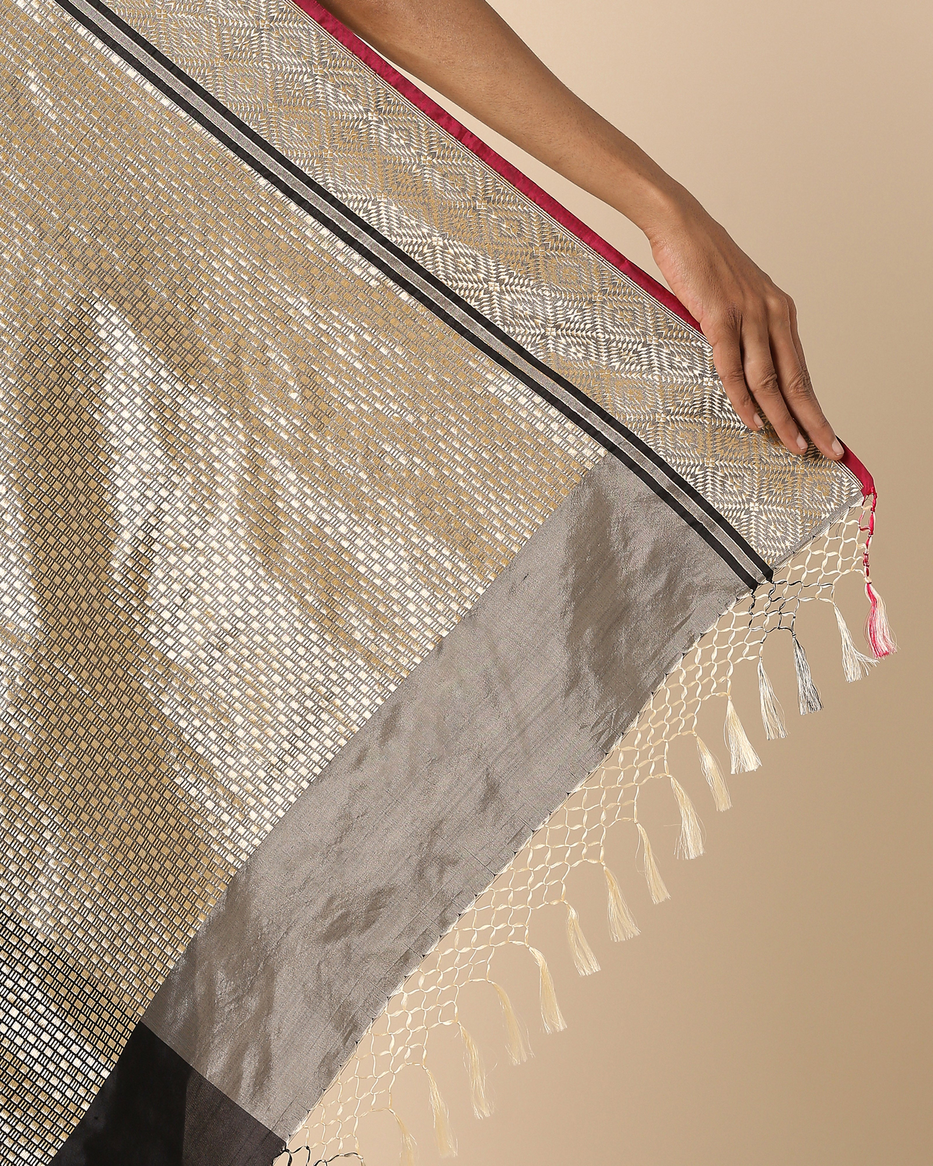 Jasna Banarasi Kadwa Silk Saree