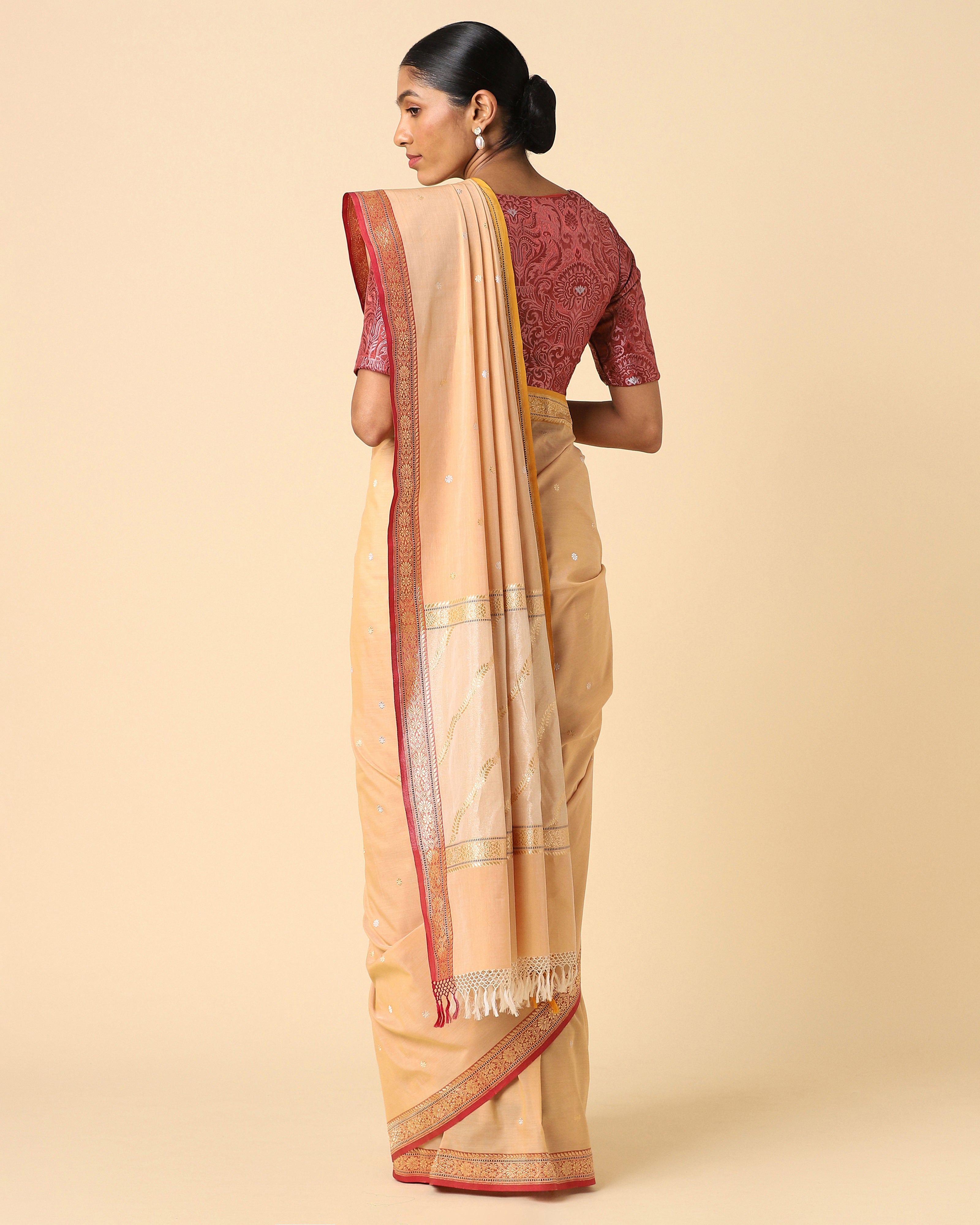 Acala Banarasi Kadwa Cotton Saree