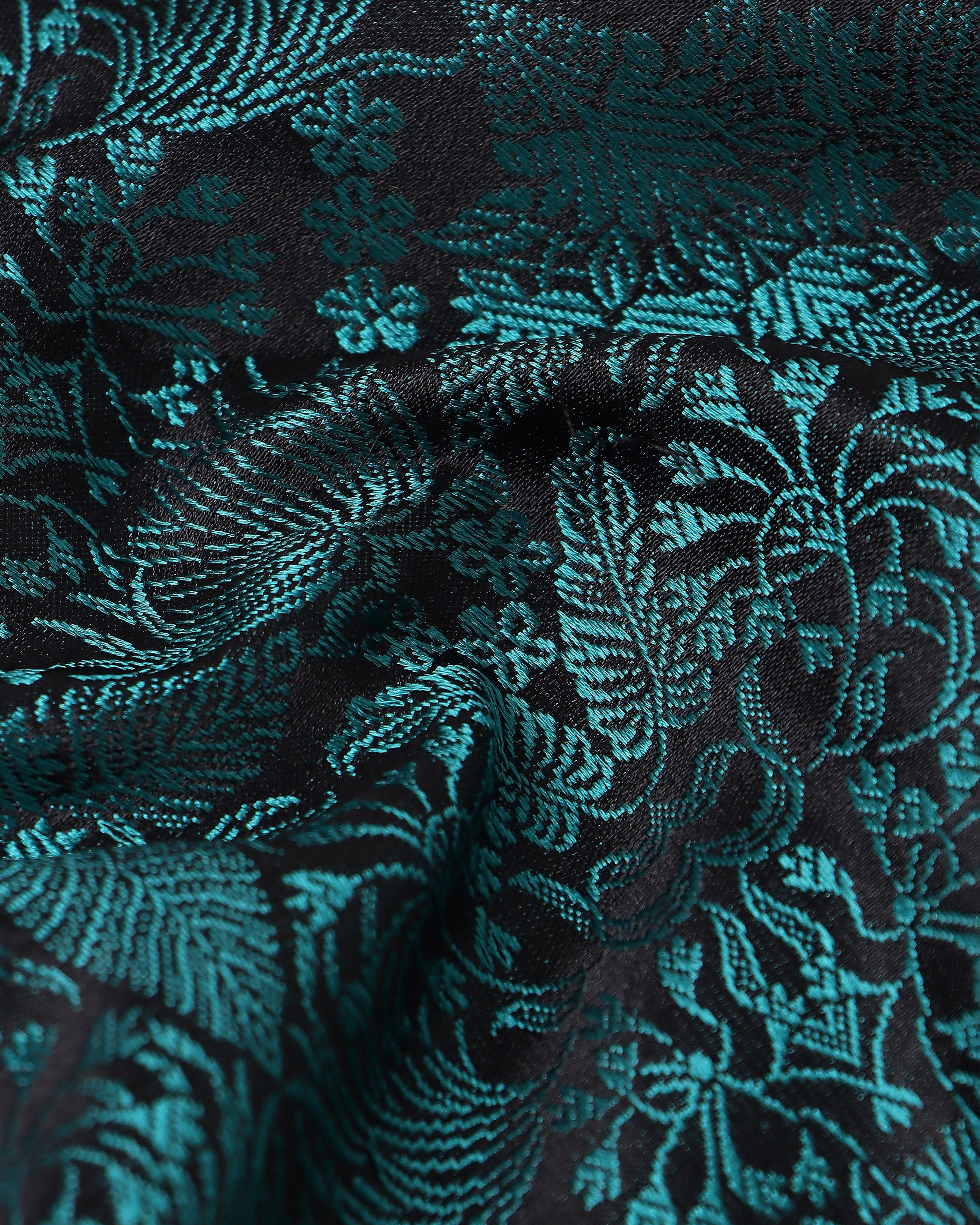 Tvarita Banarasi Tanchoi And Kadwa Silk Saree