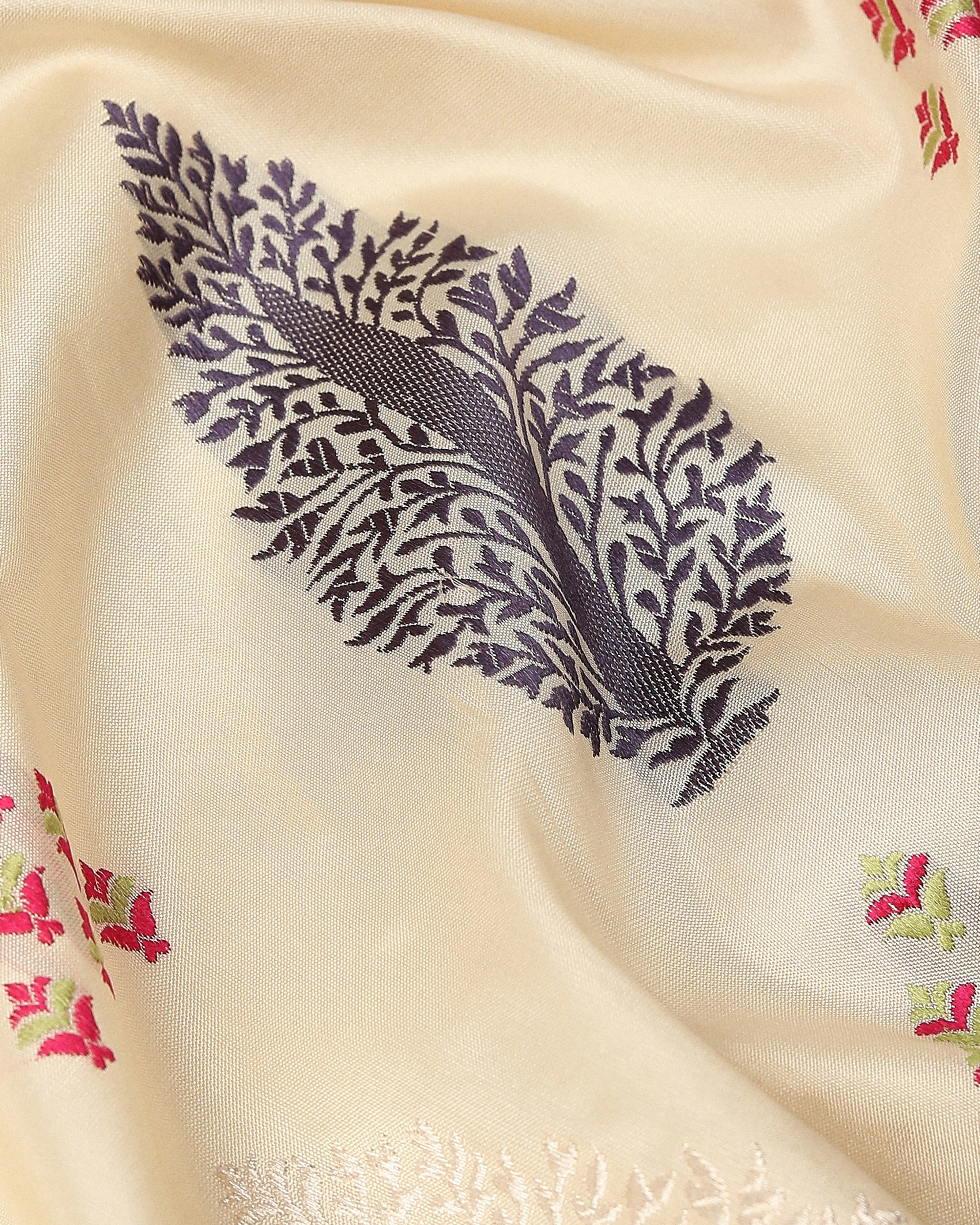 Karalika Banarasi Kadwa Silk Saree