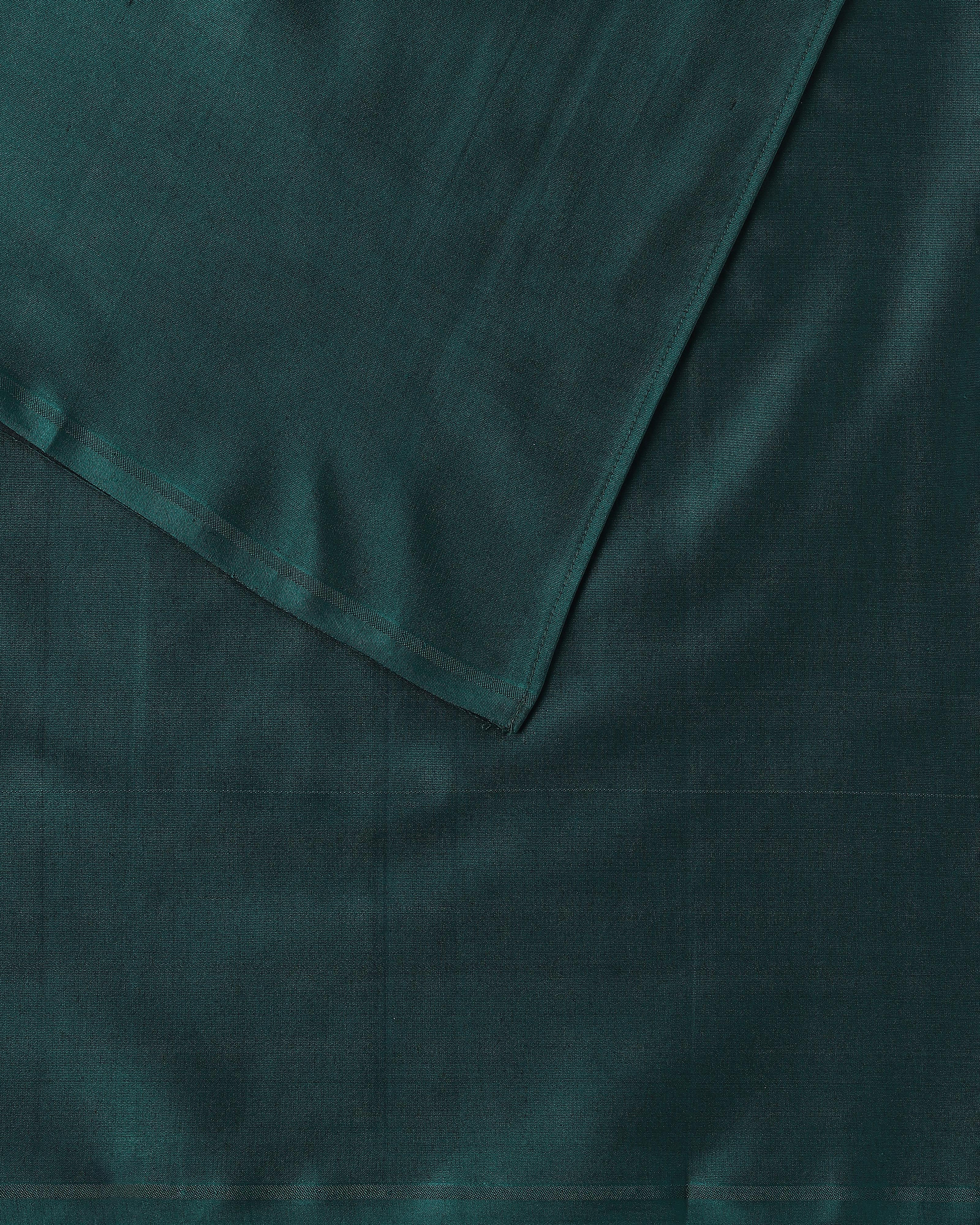 Karalika Banarasi Kadwa Silk Saree