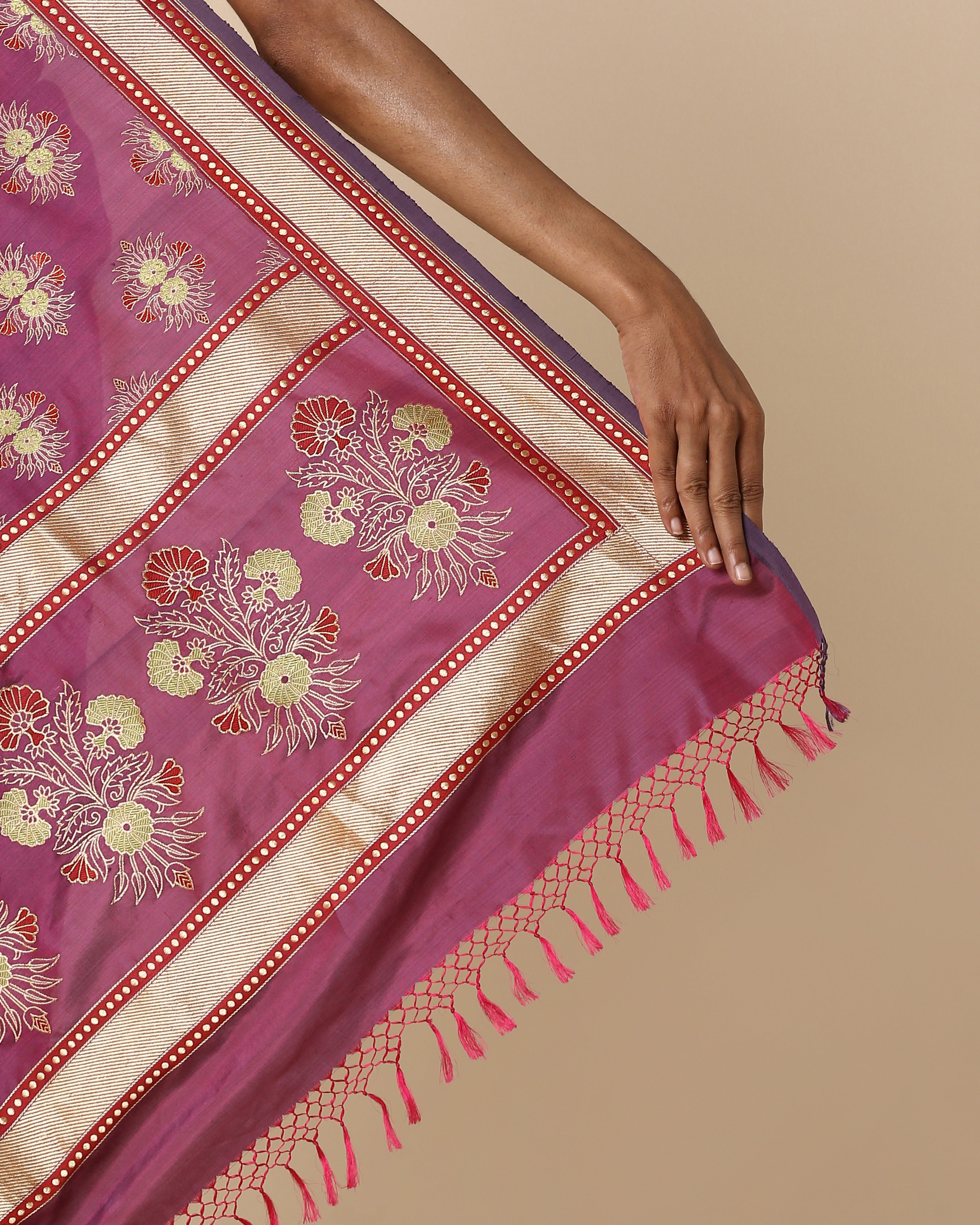 Mrida Banarasi Rangkaat Silk Saree