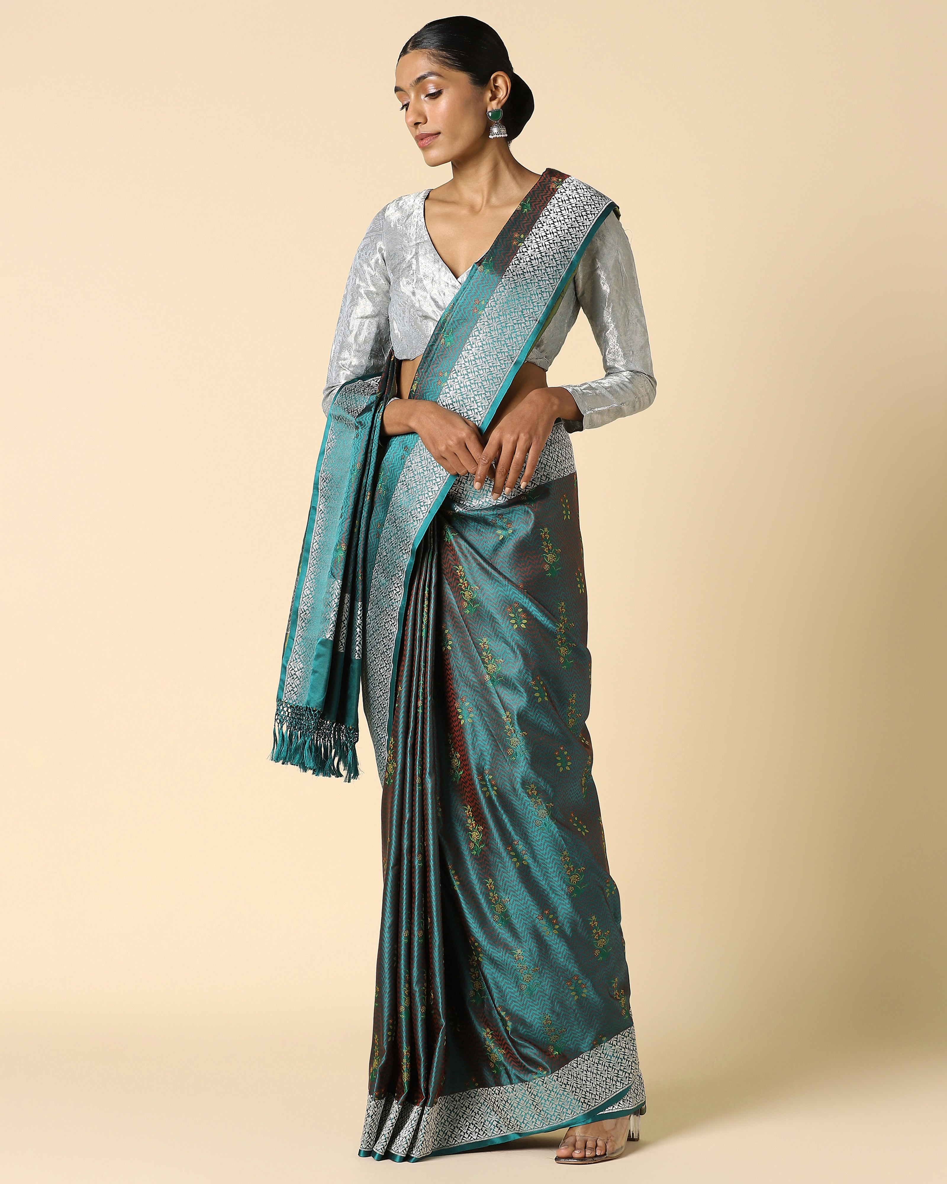 Santati Banarasi Tanchoi And Kadwa Silk Saree