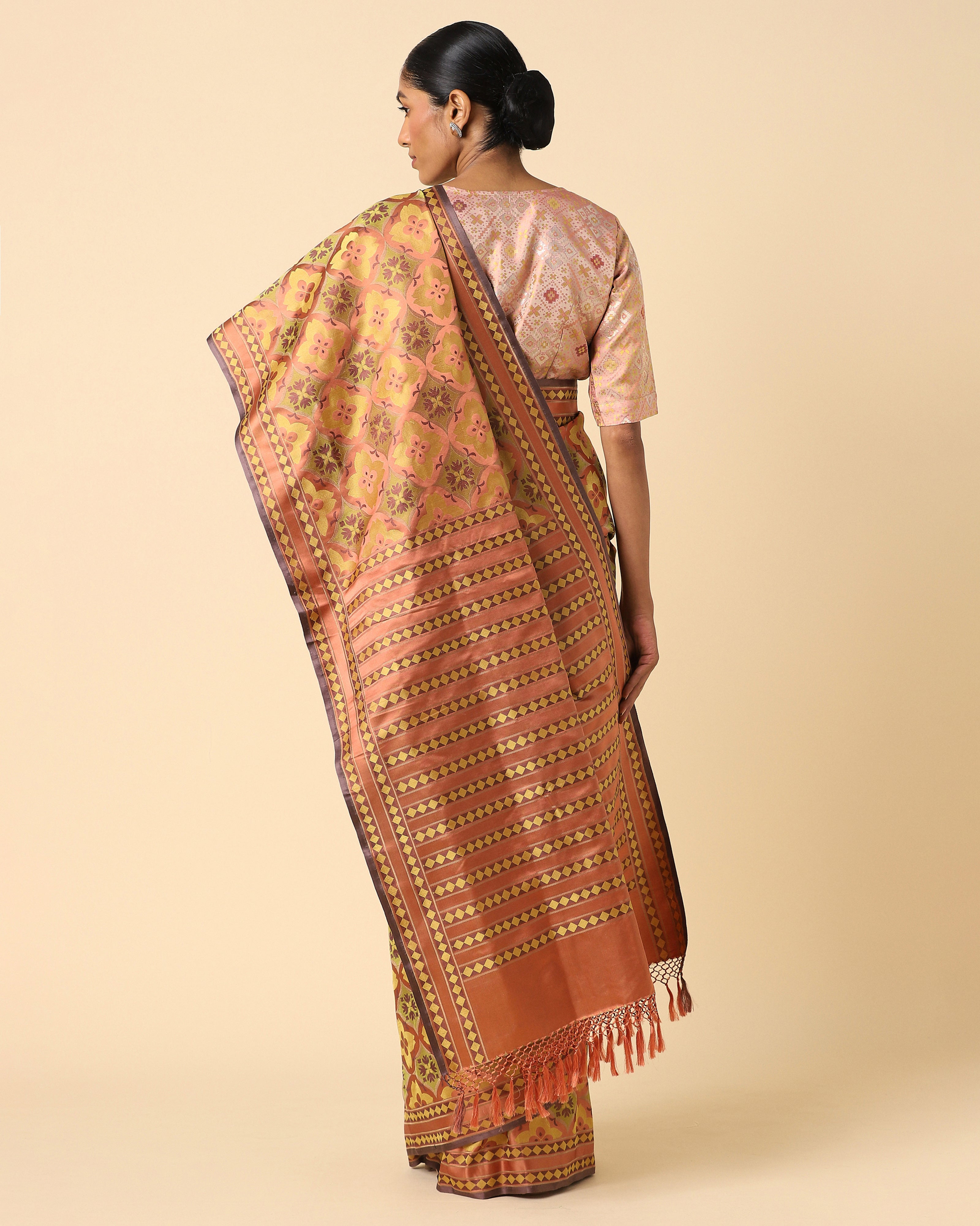 Shayma Banarasi Tanchoi Silk Saree